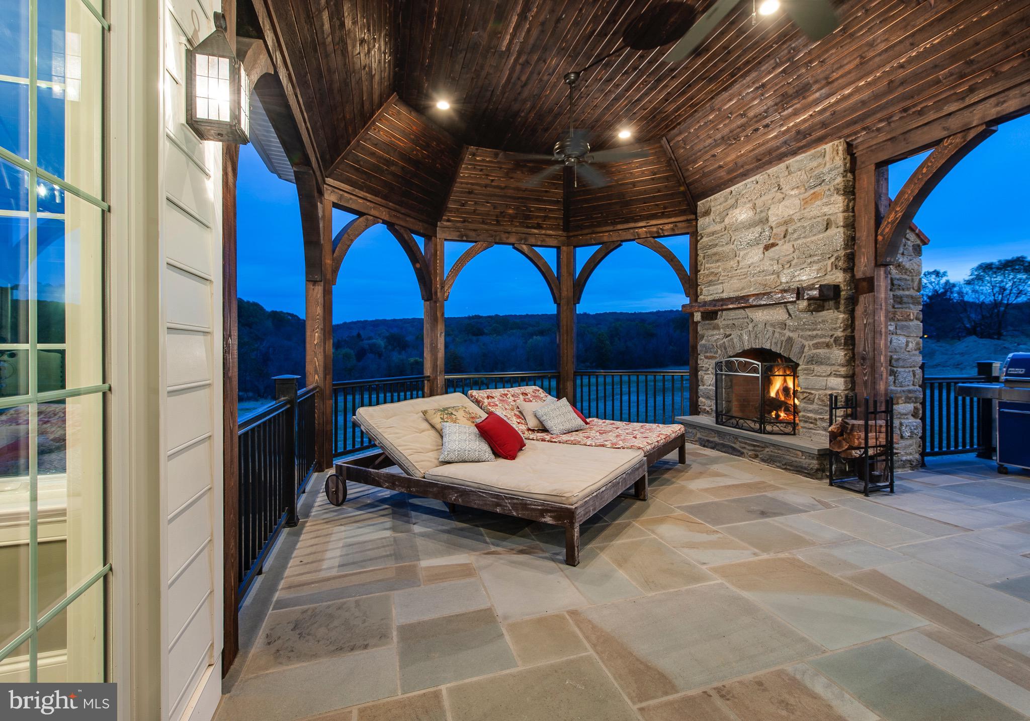 BECHTEL FARM - Residential