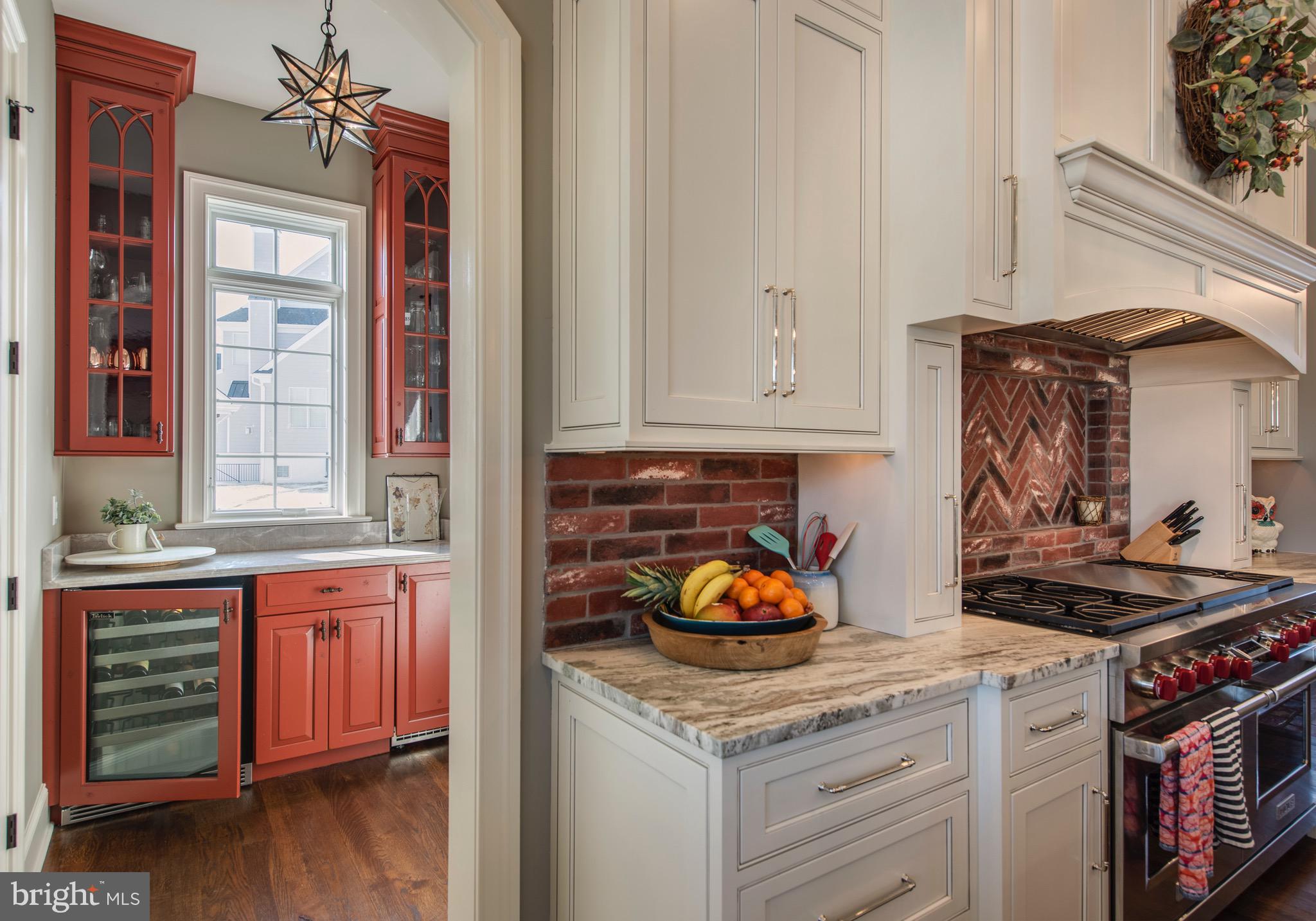 BECHTEL FARM - Residential