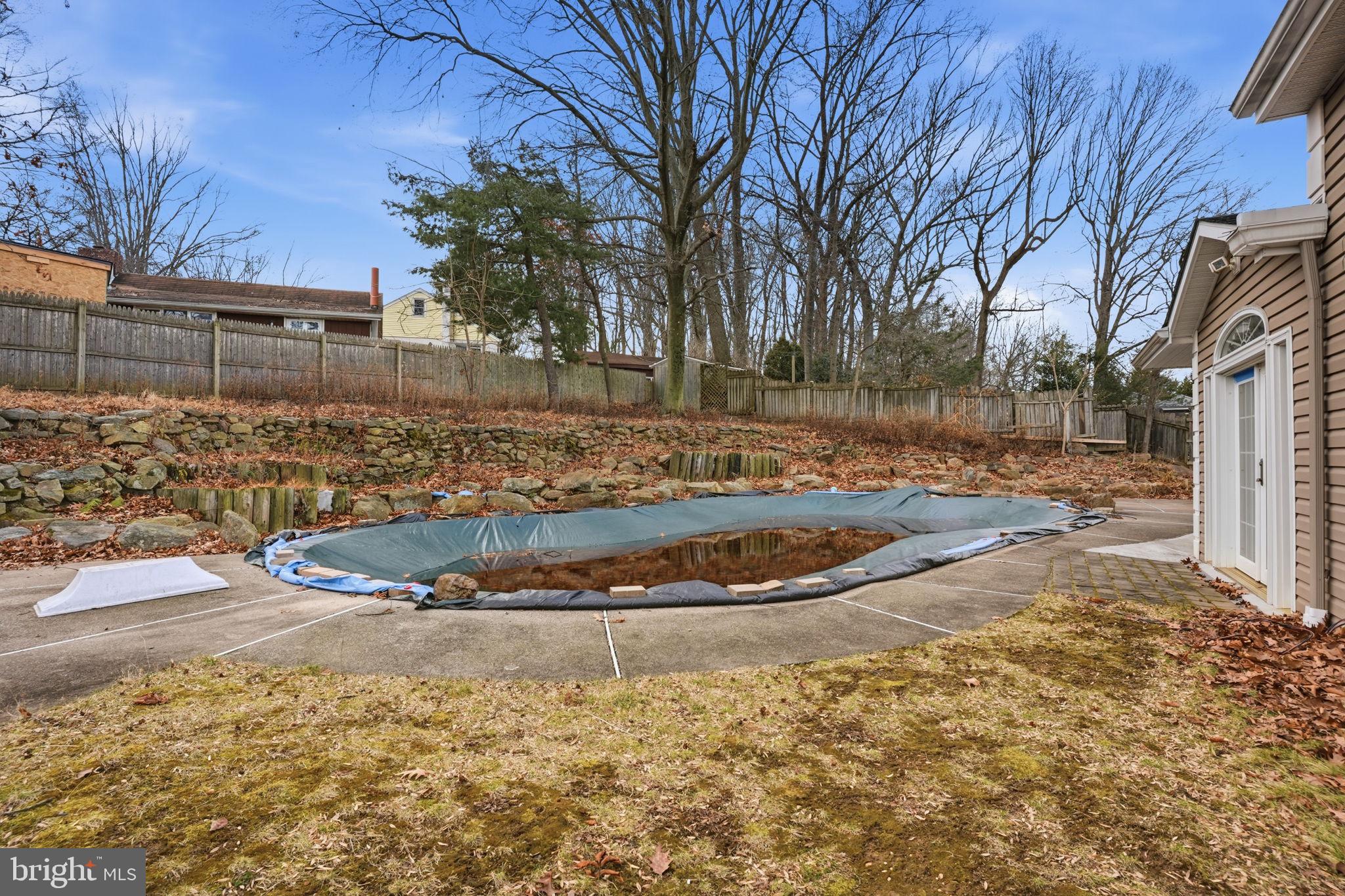 WOODLYN WEST - Residential