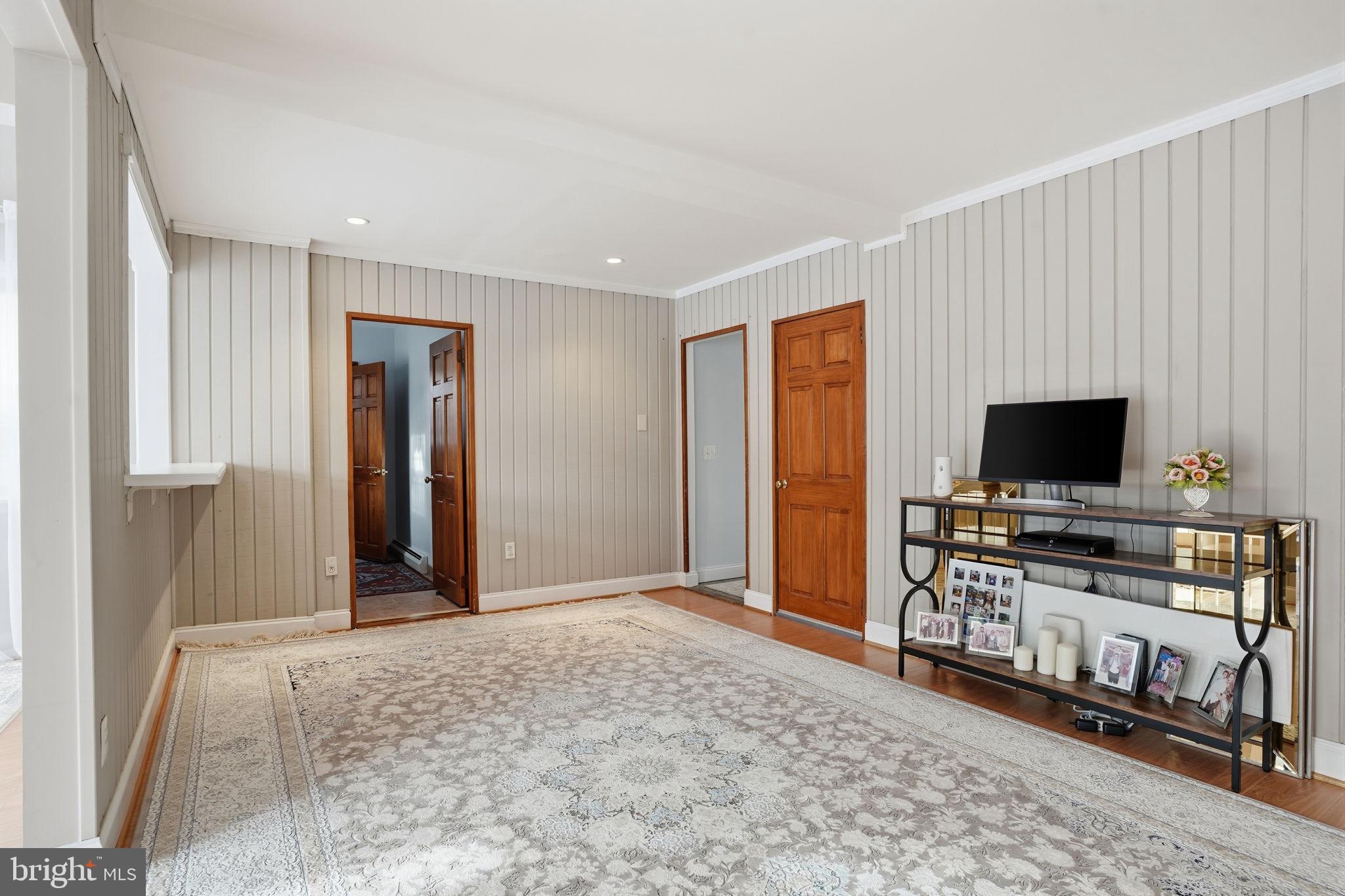 WOODLYN WEST - Residential