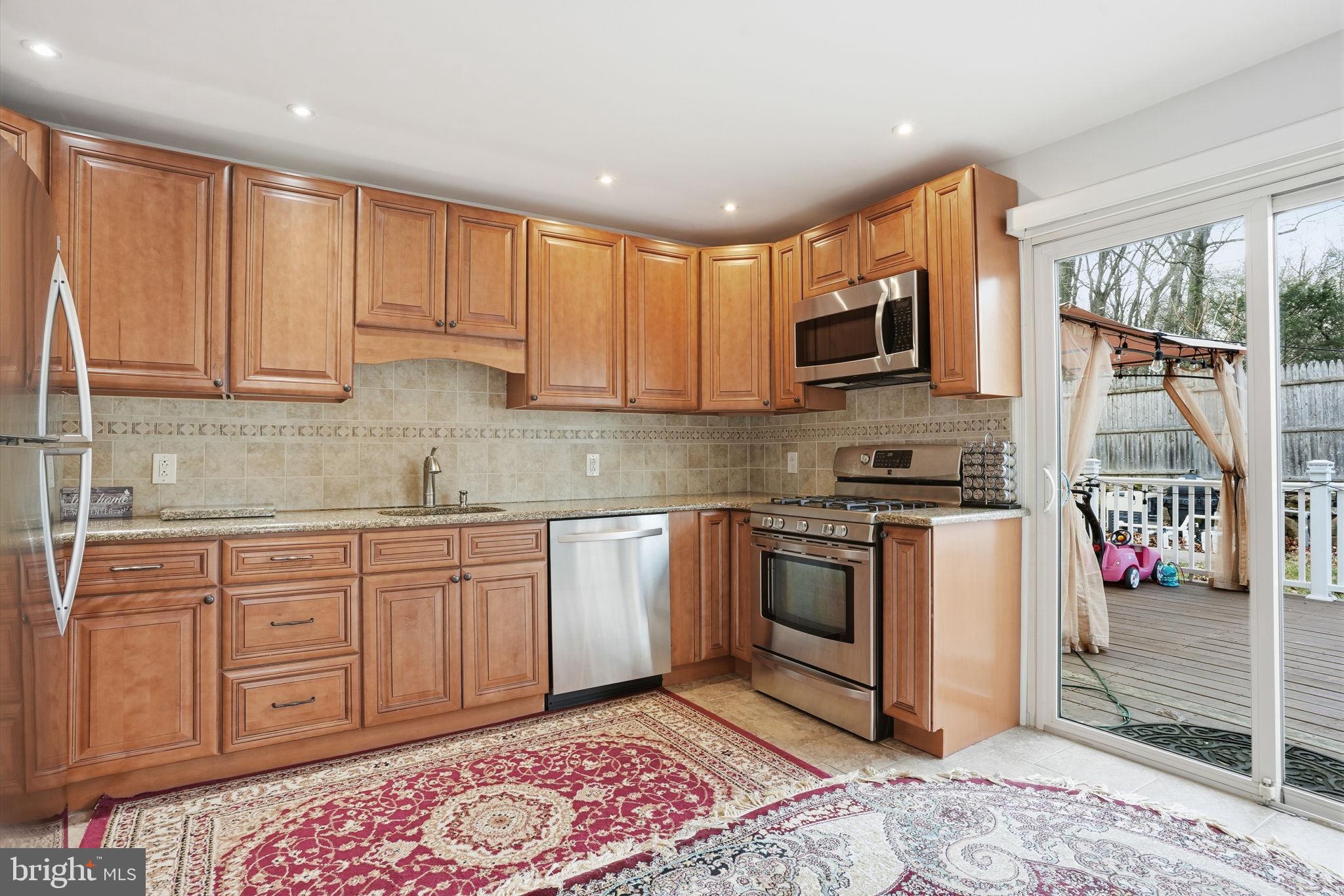 WOODLYN WEST - Residential