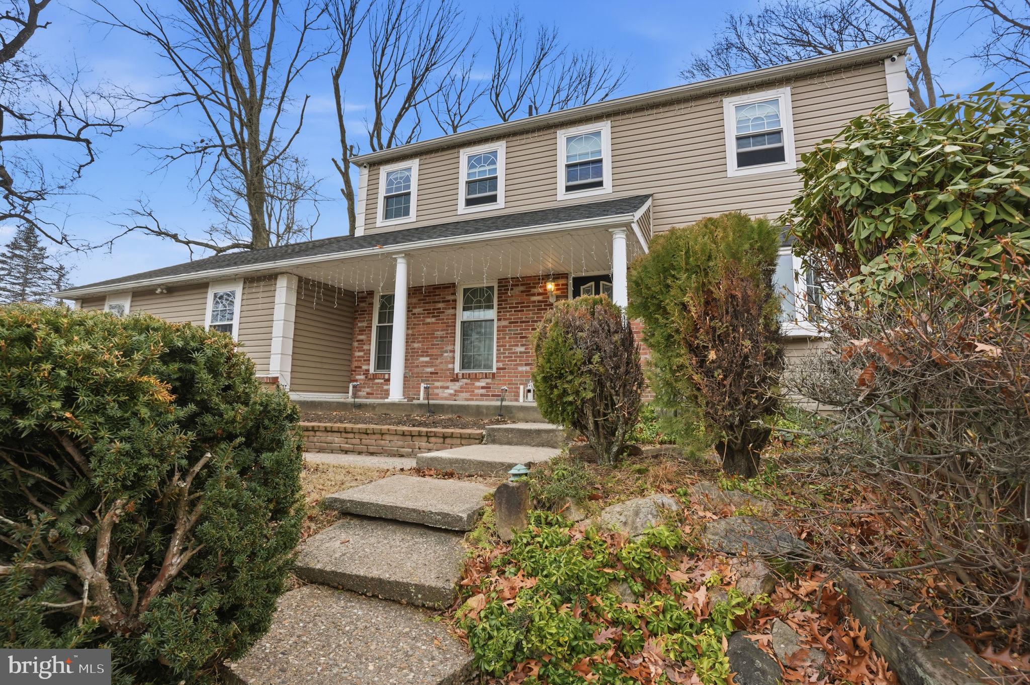 WOODLYN WEST - Residential