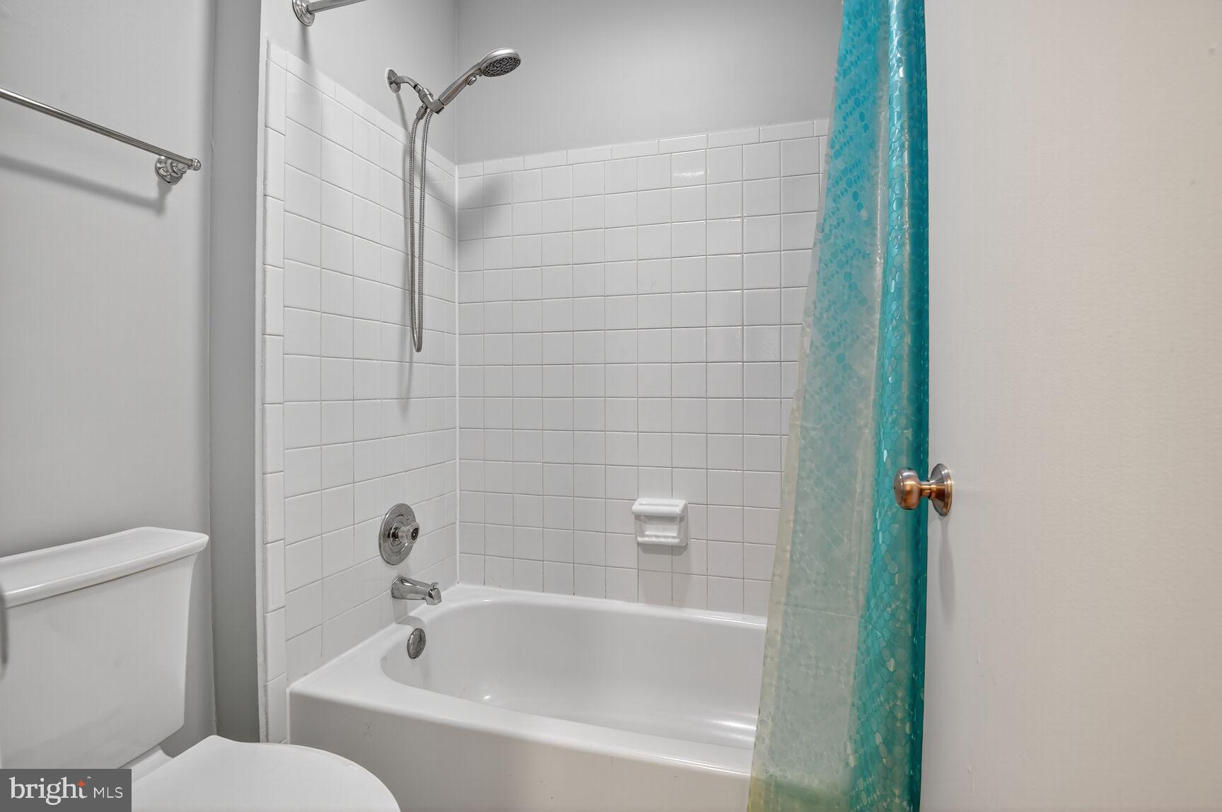 NANTUCKET AT RESTON - Residential