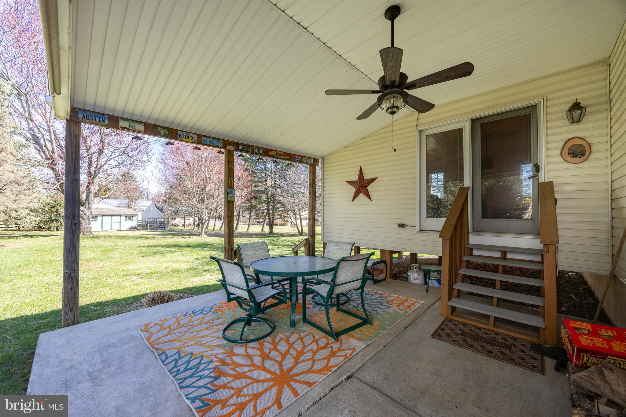 YORKTOWN - Residential