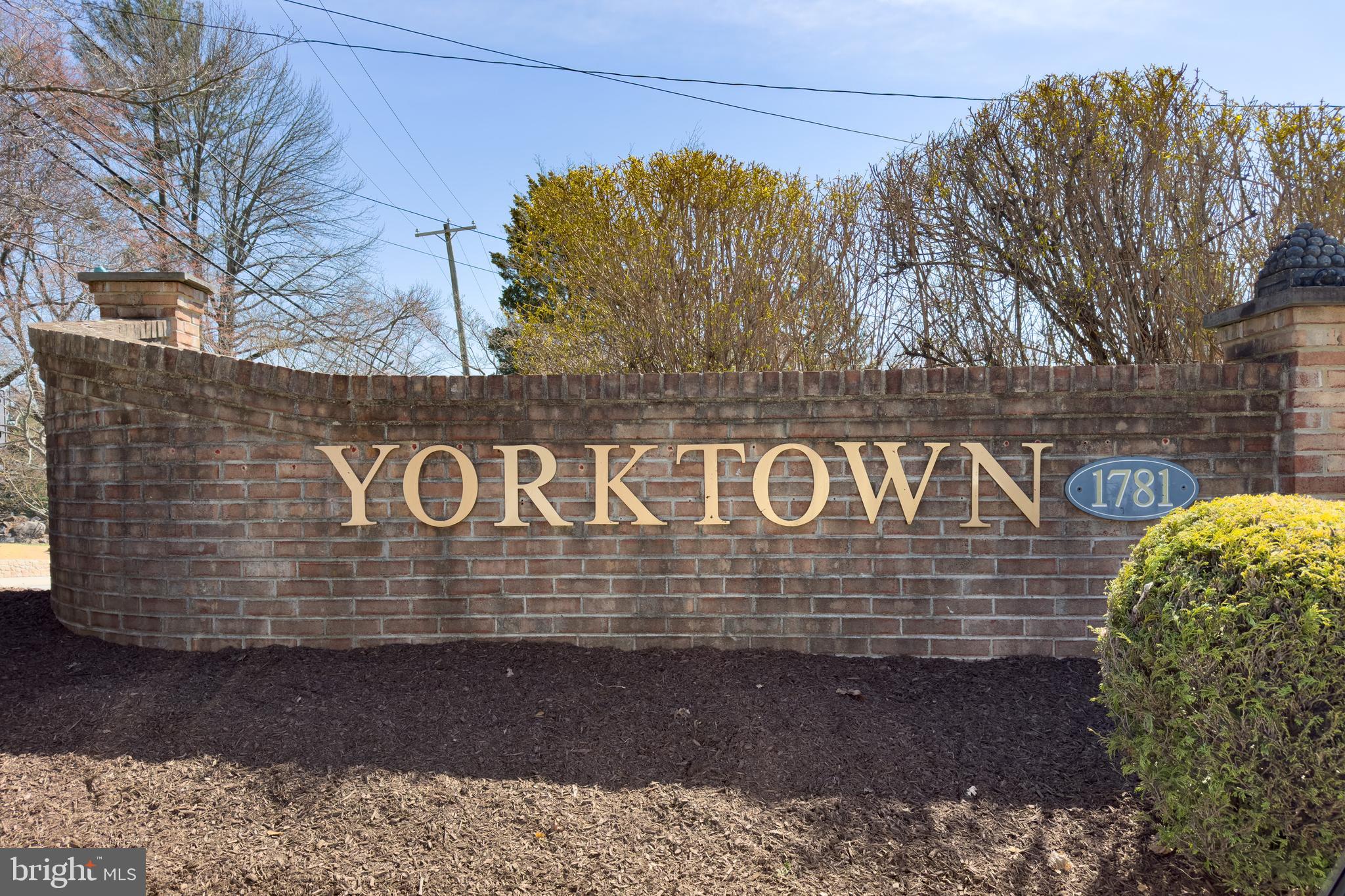 4008 WASHINGTON DRIVE