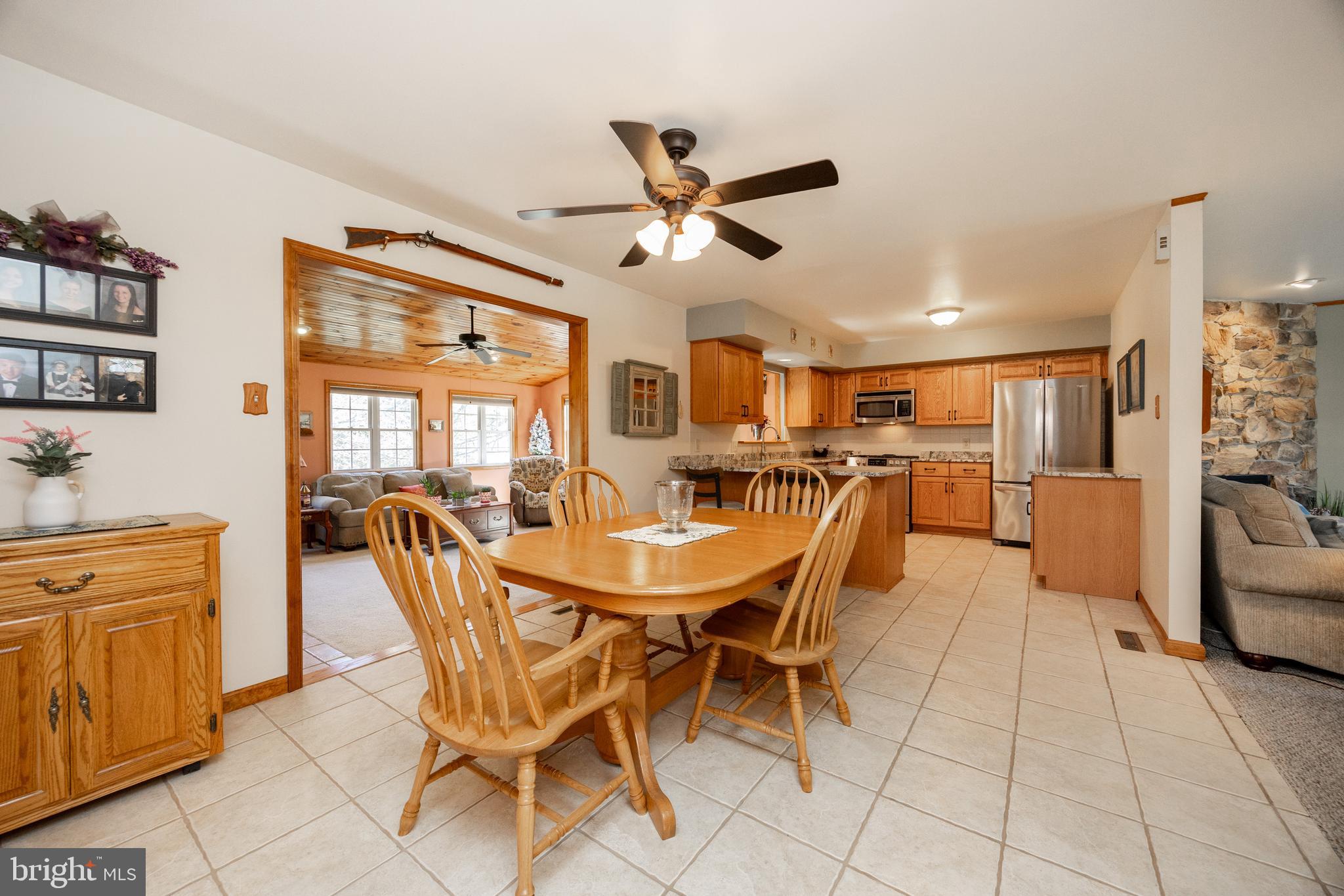 YORKTOWN - Residential