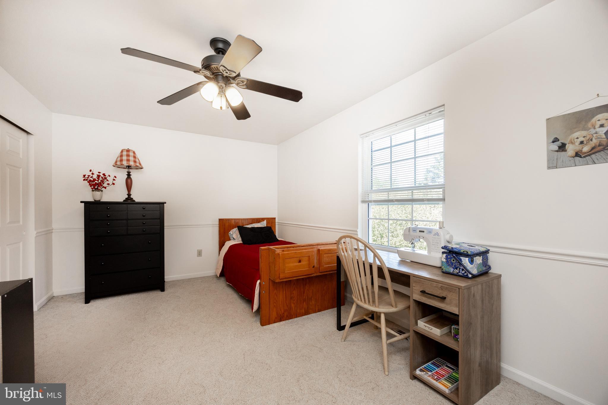 YORKTOWN - Residential