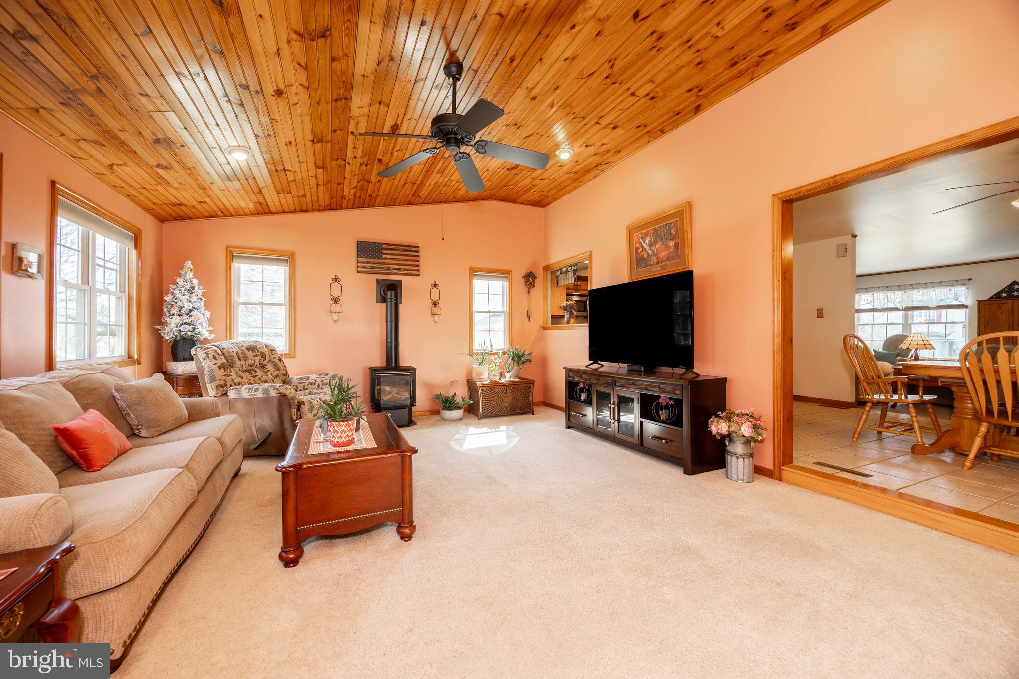 YORKTOWN - Residential