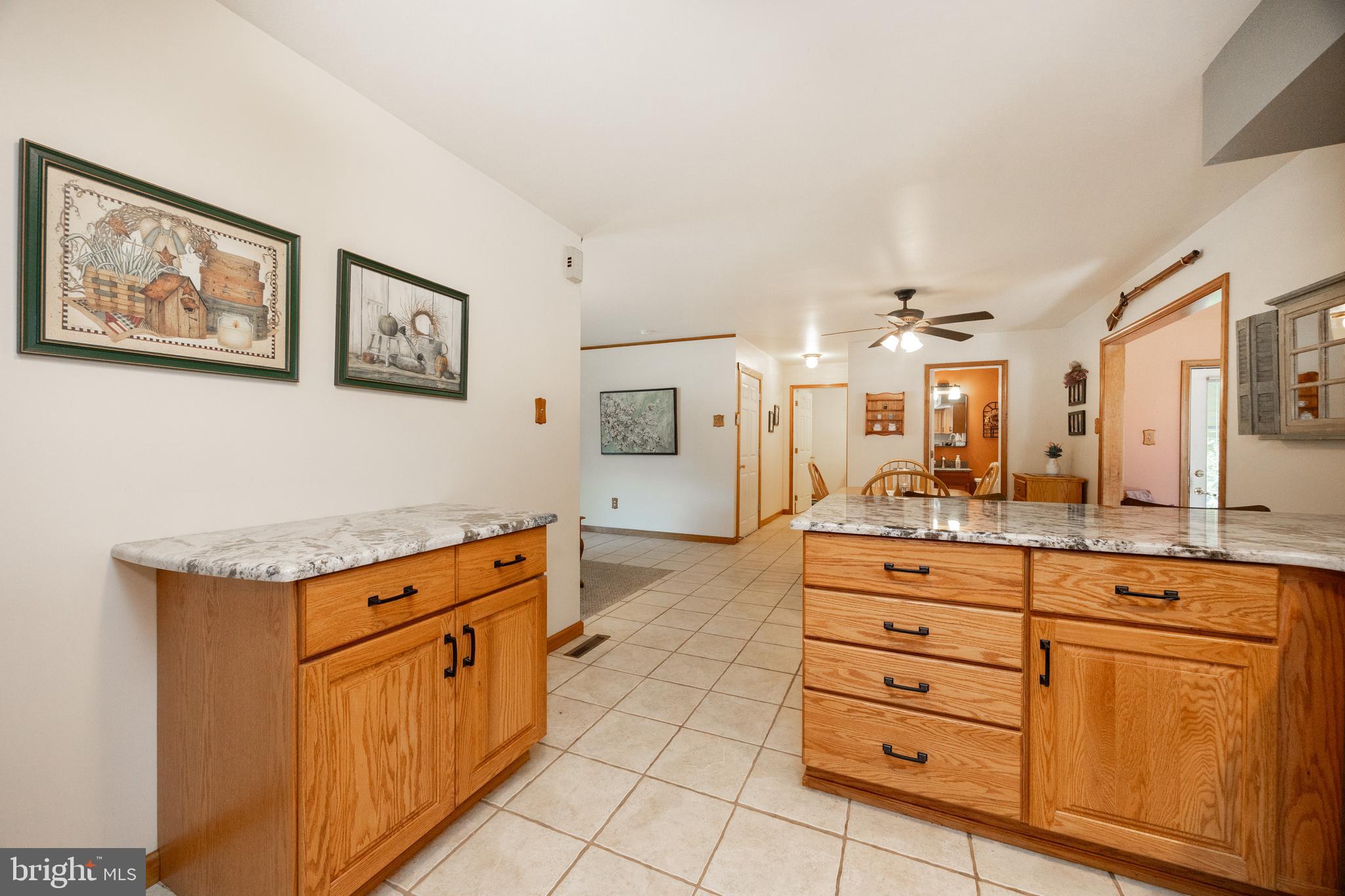 YORKTOWN - Residential