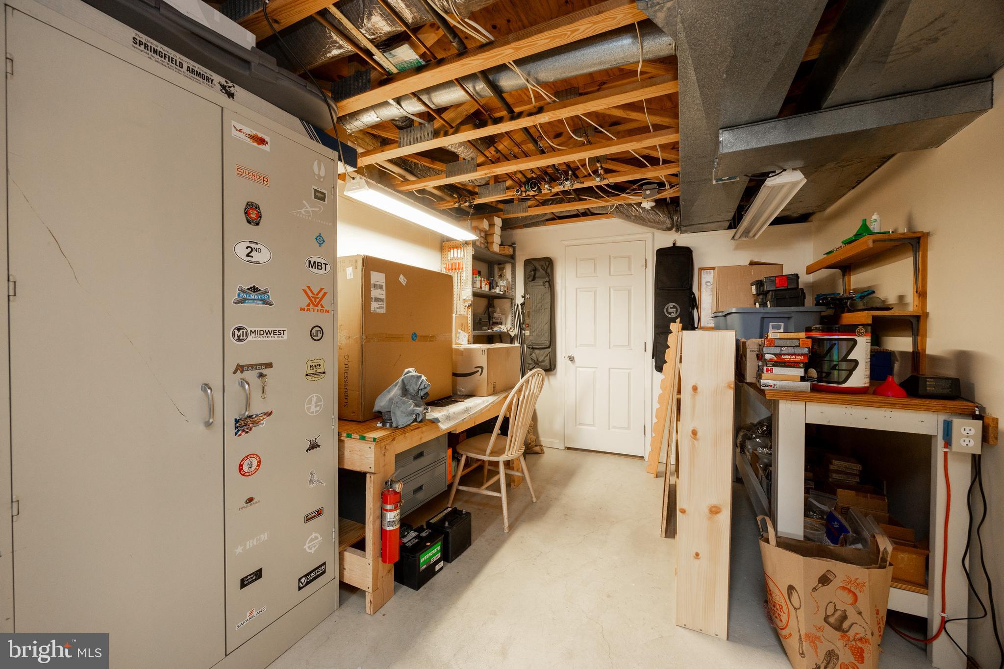 YORKTOWN - Residential