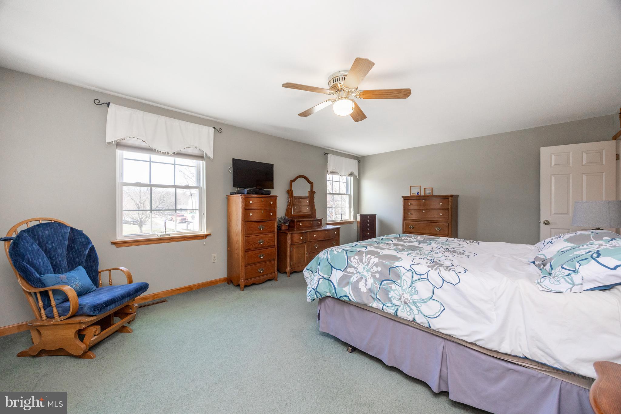 YORKTOWN - Residential