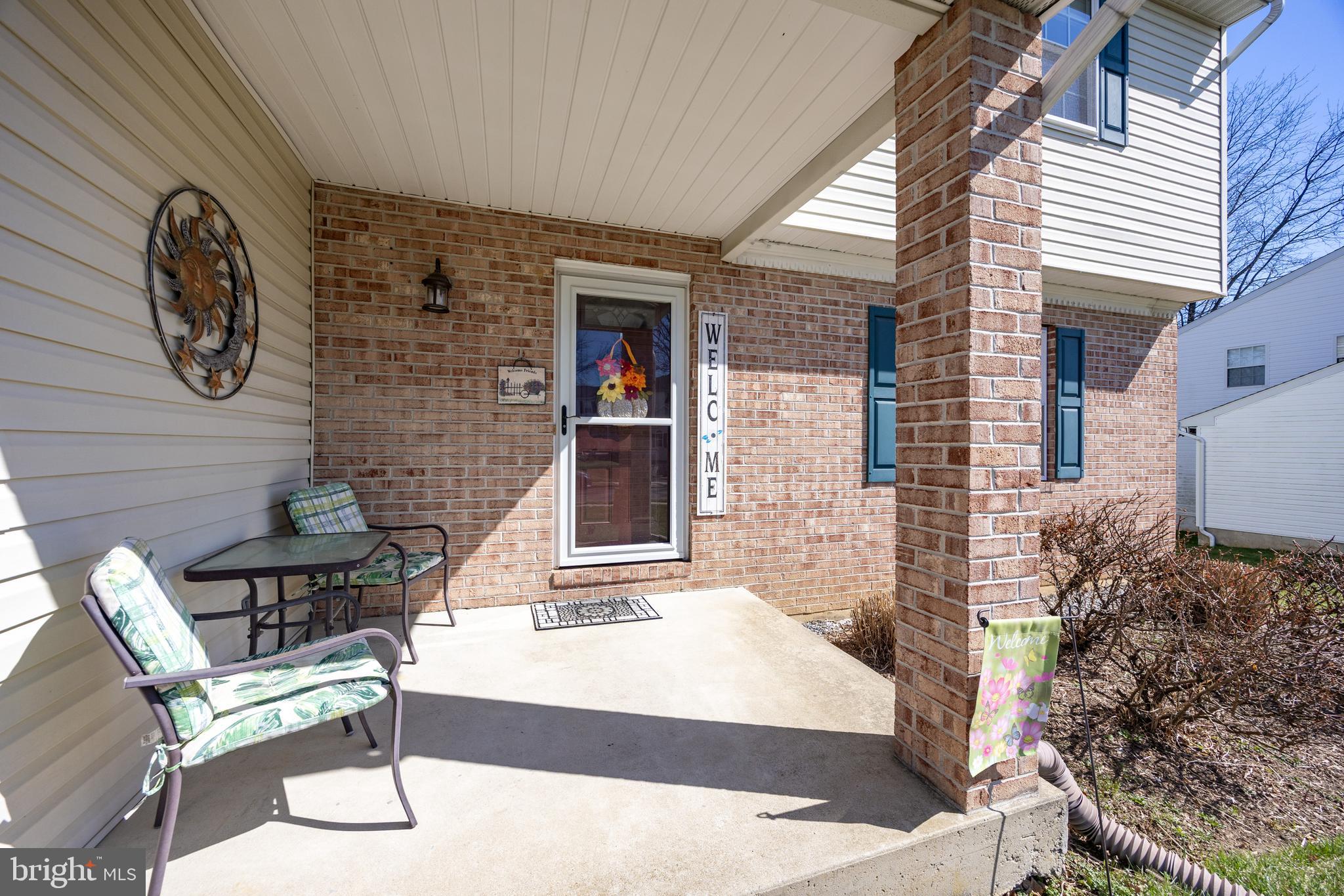 YORKTOWN - Residential