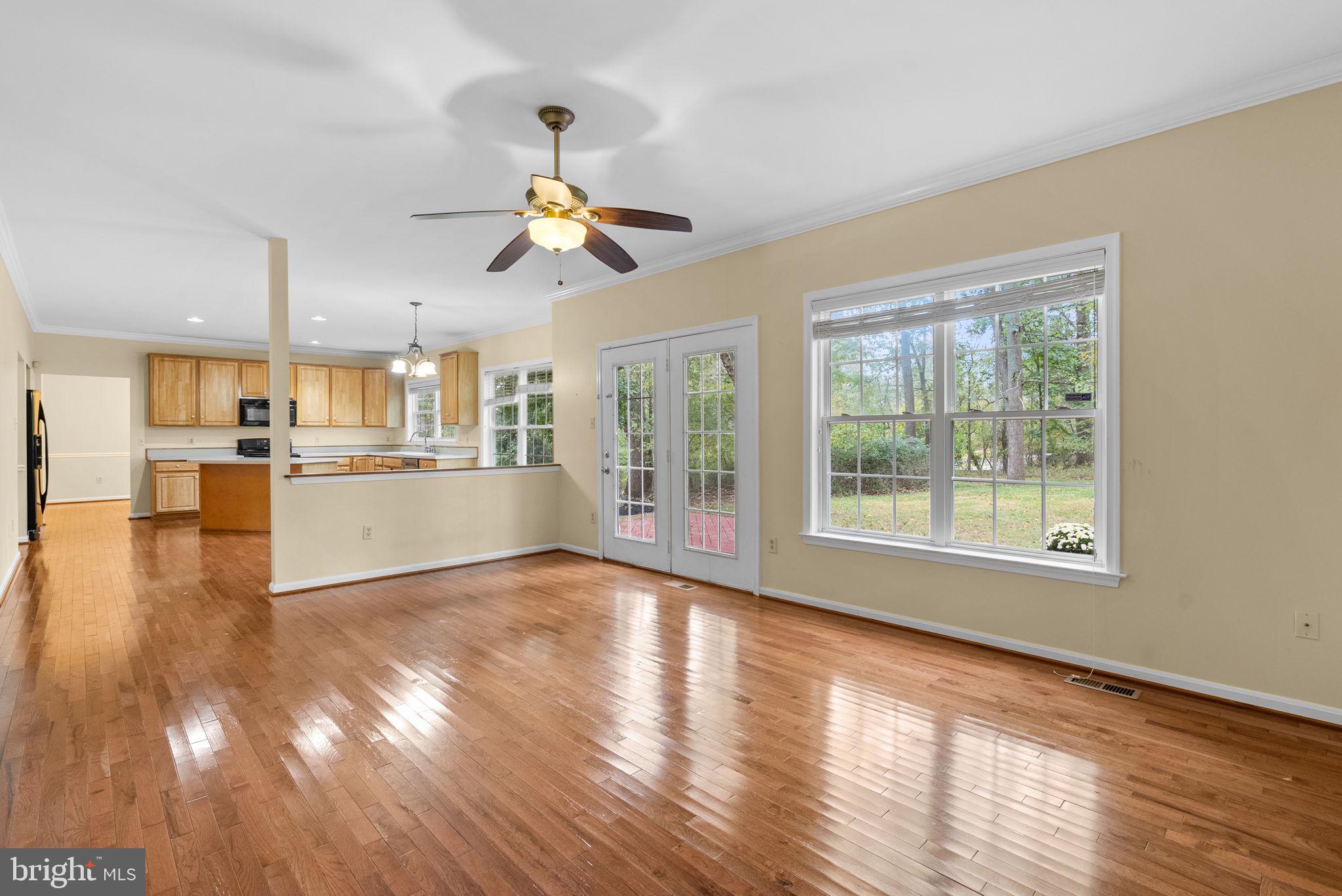 WOODLAND STATION - Residential