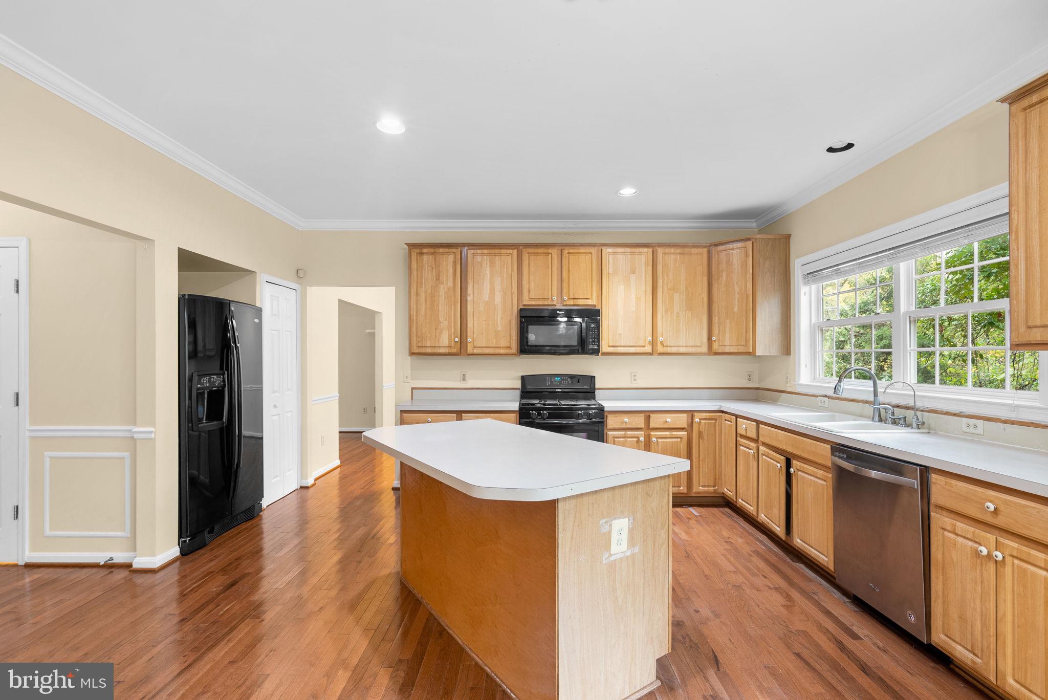 WOODLAND STATION - Residential