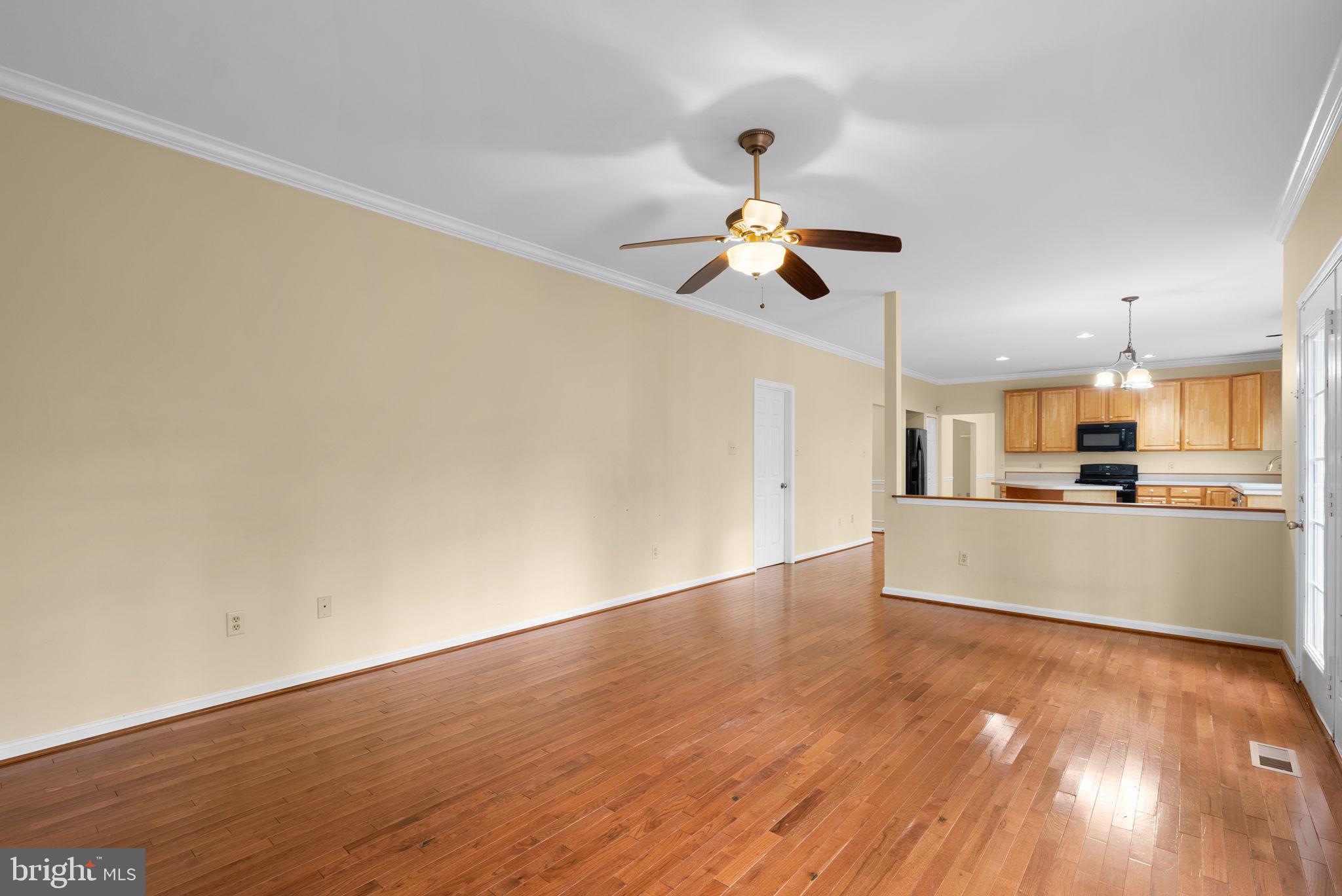 WOODLAND STATION - Residential