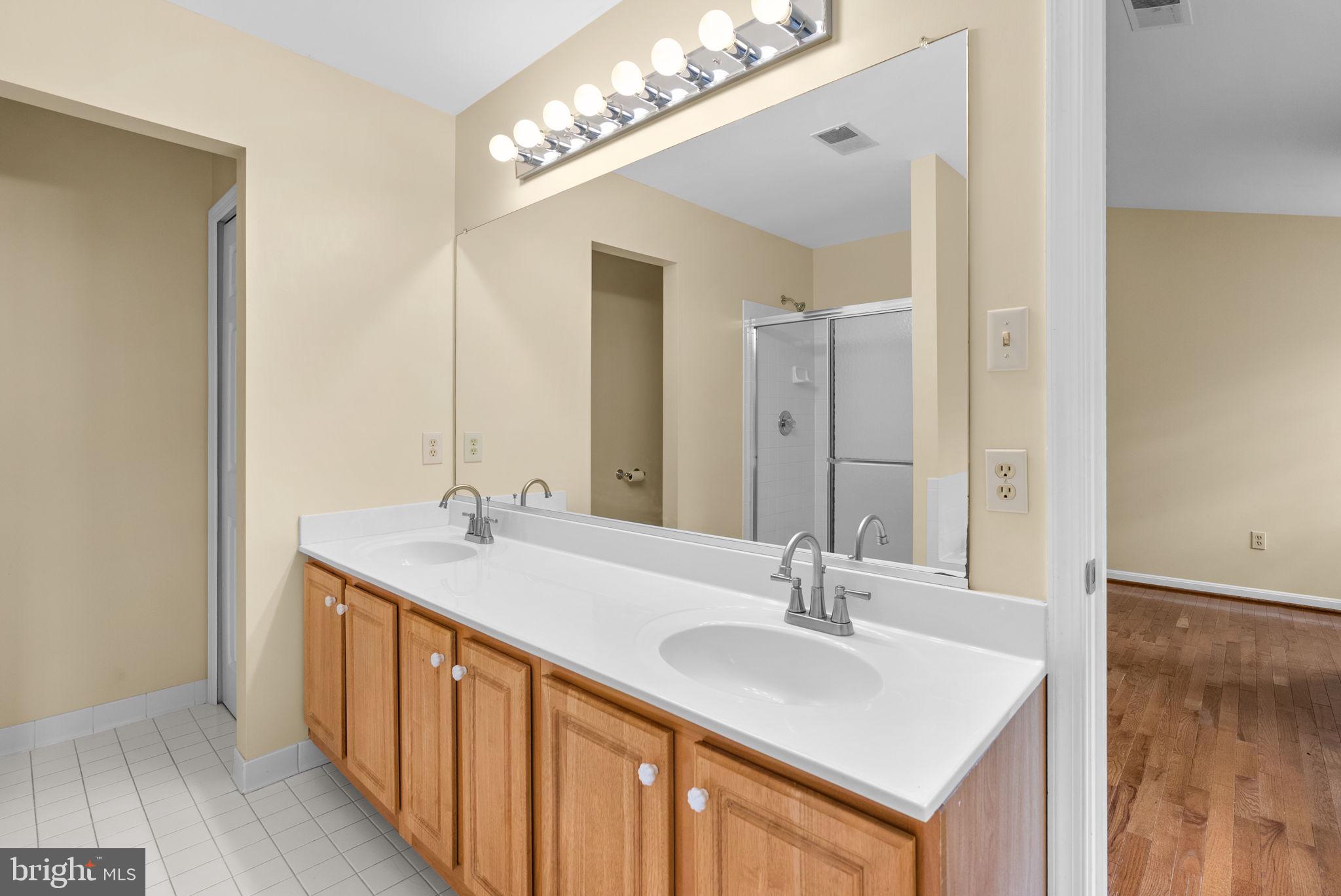 WOODLAND STATION - Residential