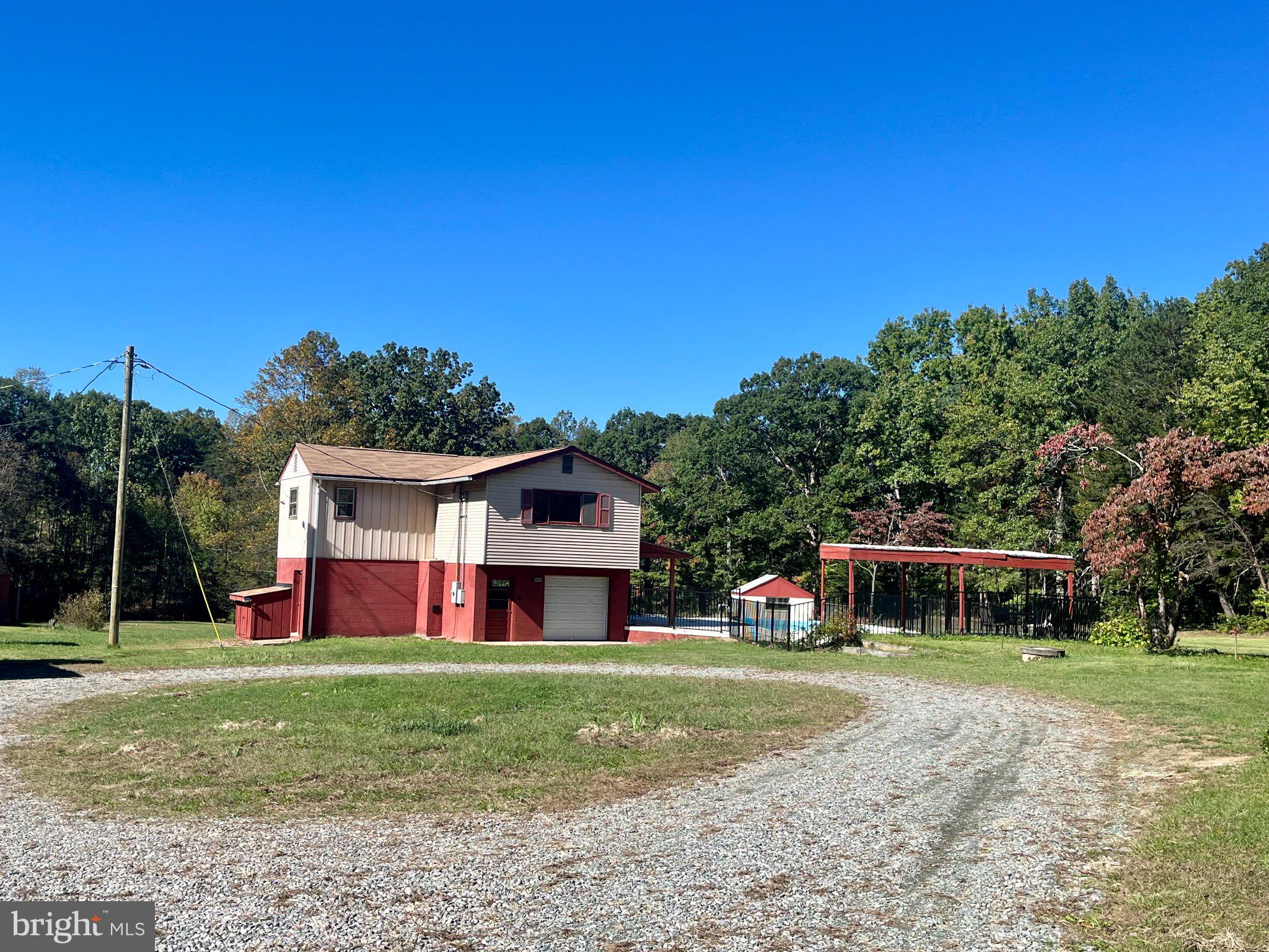 517 DOCTORS ROAD