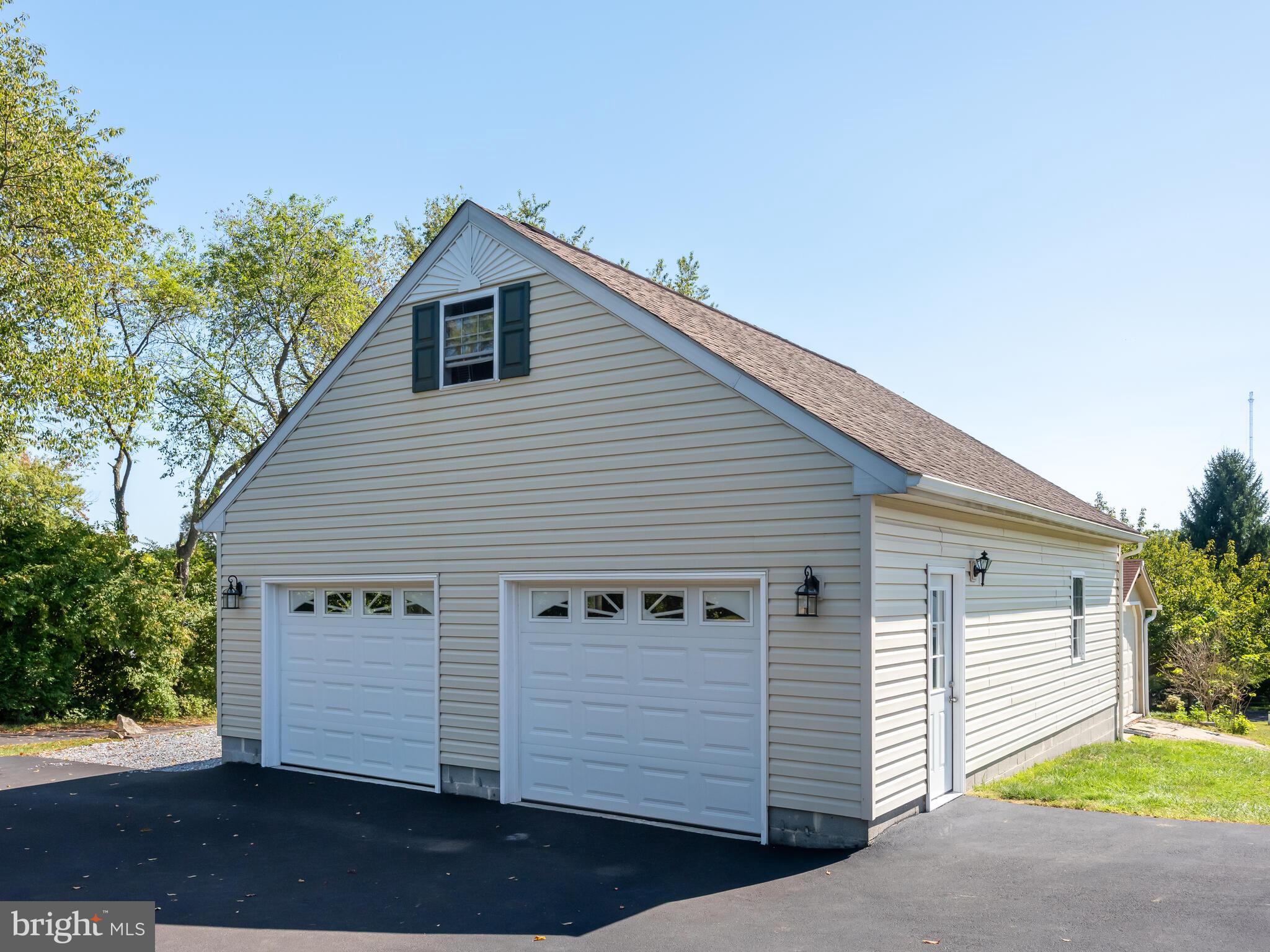 CEDAR KNOLL - Residential