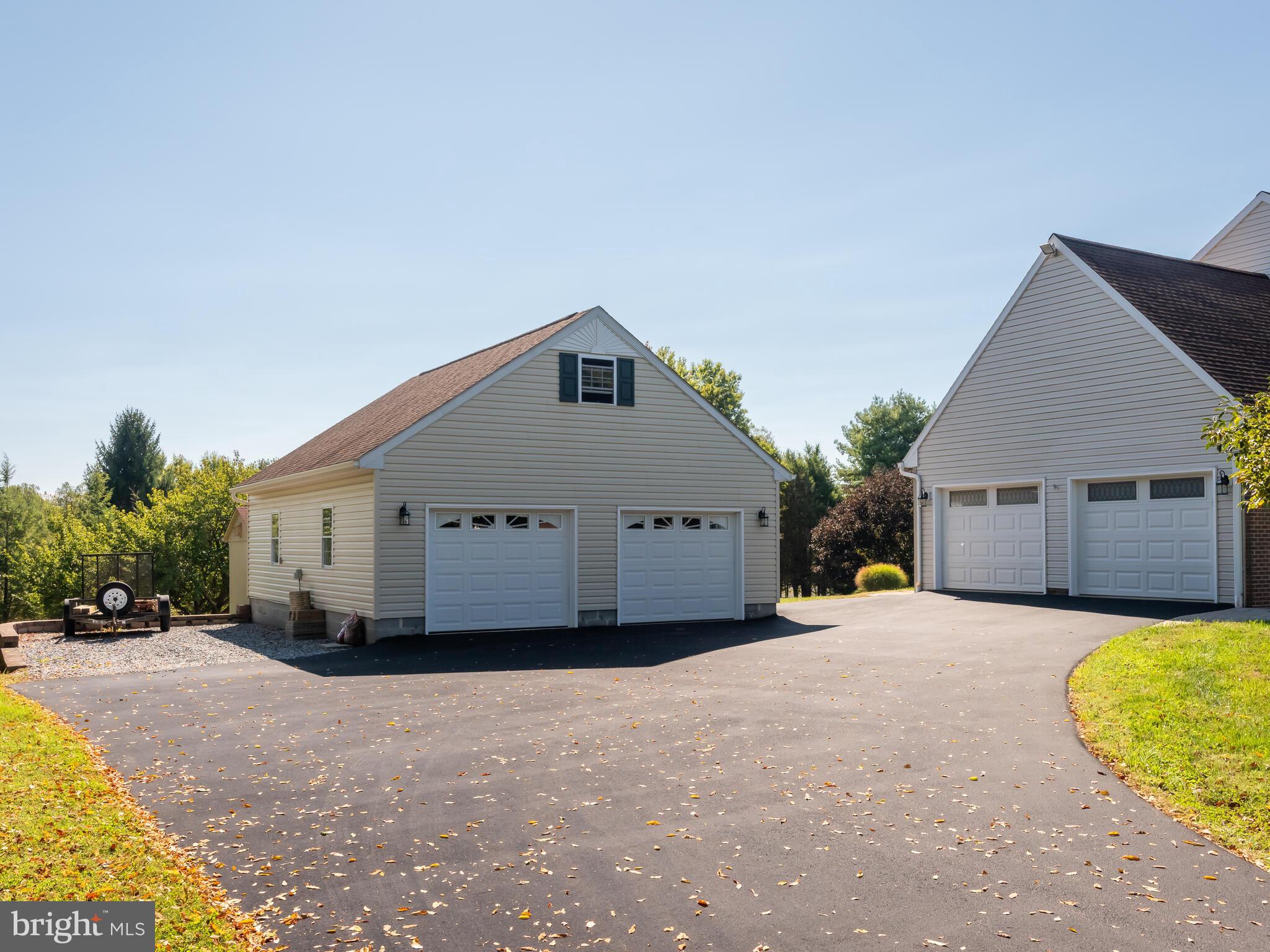 CEDAR KNOLL - Residential