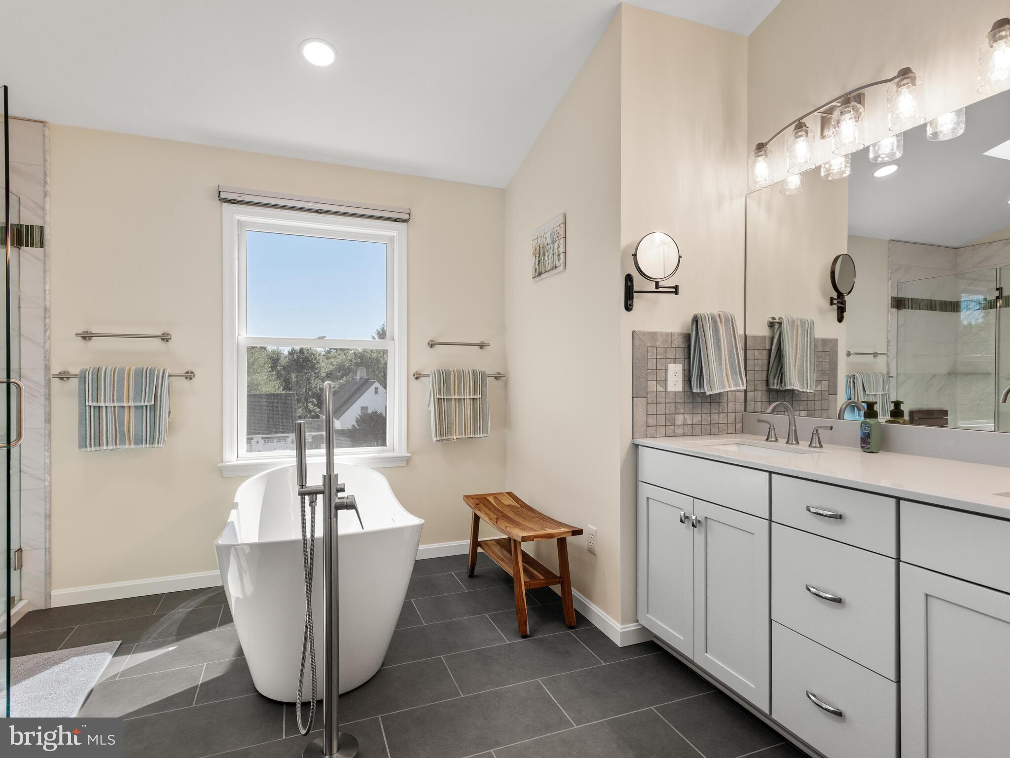 CEDAR KNOLL - Residential