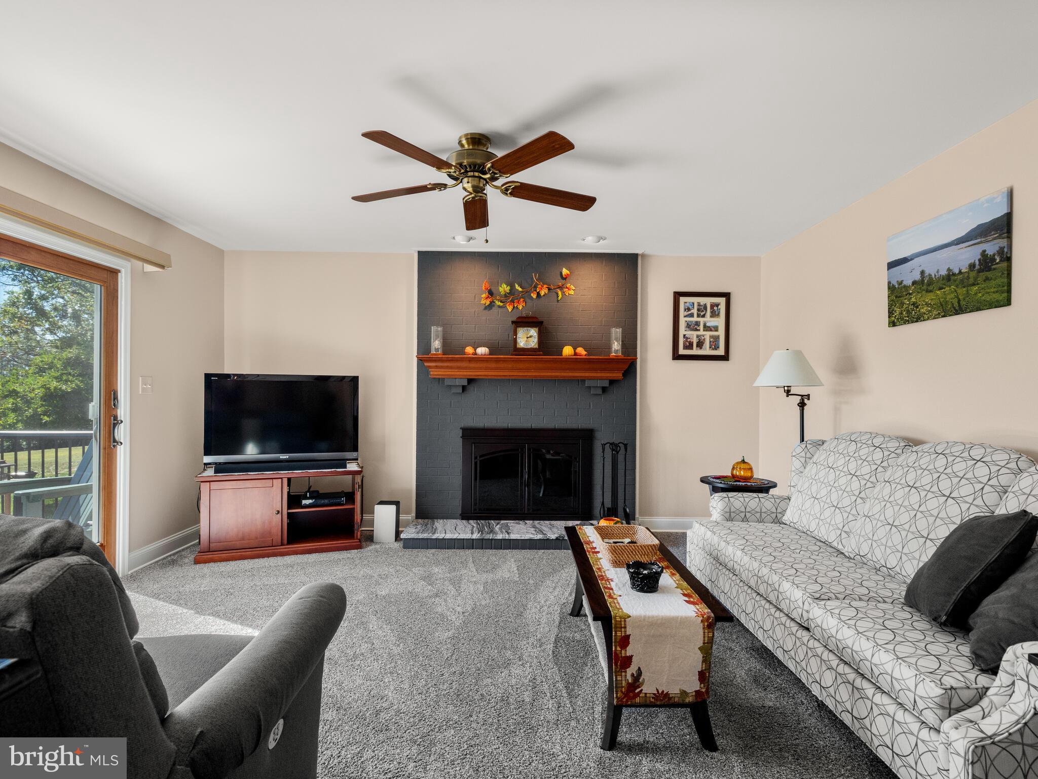 CEDAR KNOLL - Residential