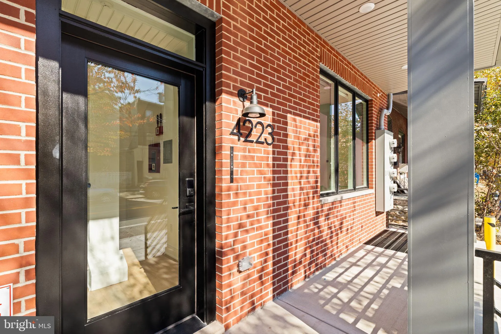 Philadelphia, Pennsylvania 19104, United States, 3 Bedrooms Bedrooms, ,3 BathroomsBathrooms,Residential,Active,104057