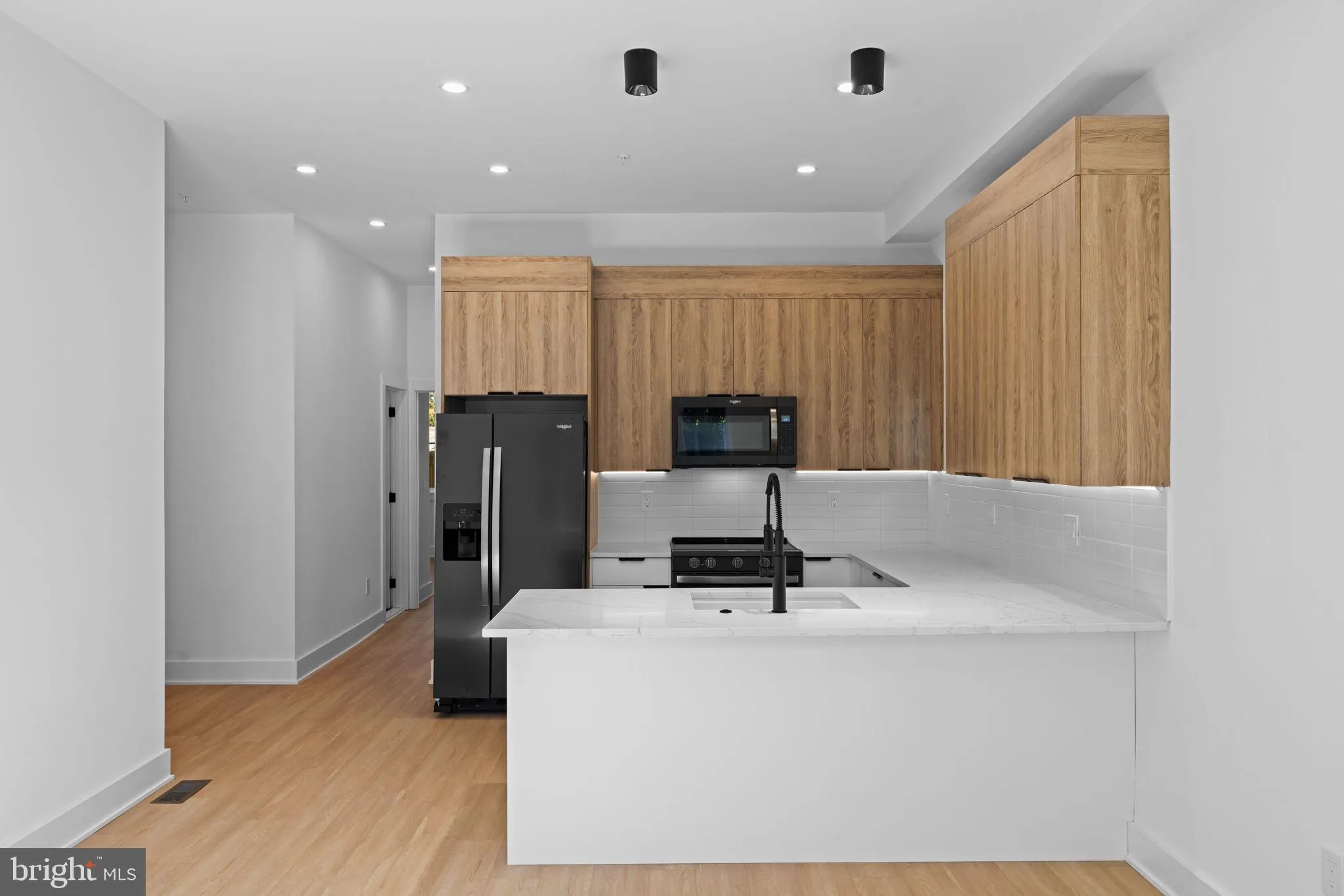 Philadelphia, Pennsylvania 19104, United States, 3 Bedrooms Bedrooms, ,3 BathroomsBathrooms,Residential,Active,104057