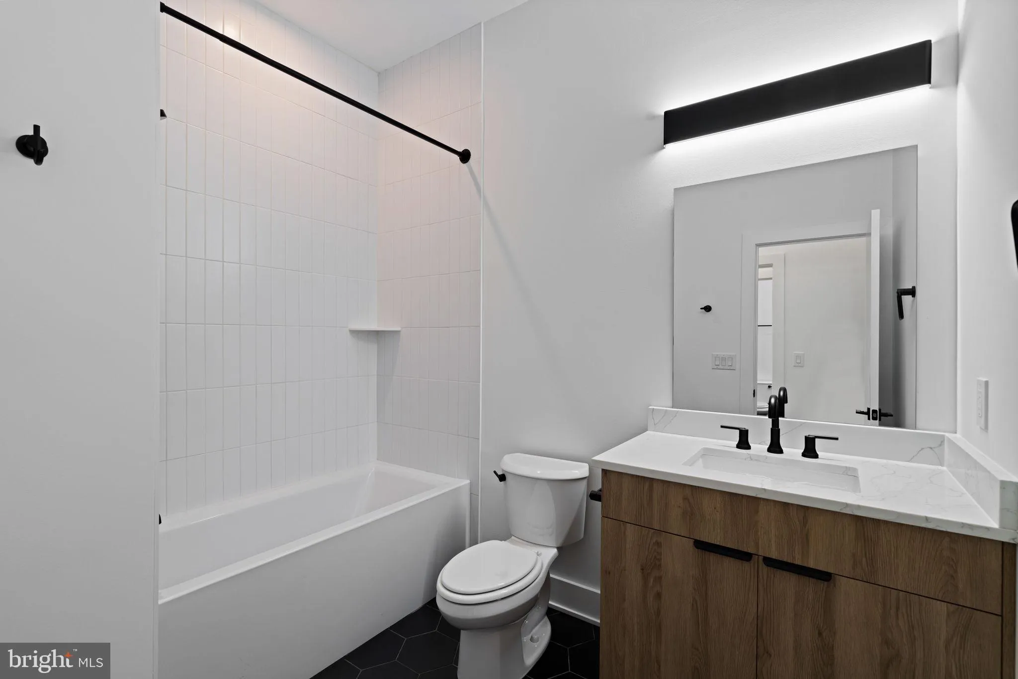 Philadelphia, Pennsylvania 19104, United States, 3 Bedrooms Bedrooms, ,3 BathroomsBathrooms,Residential,Active,104057