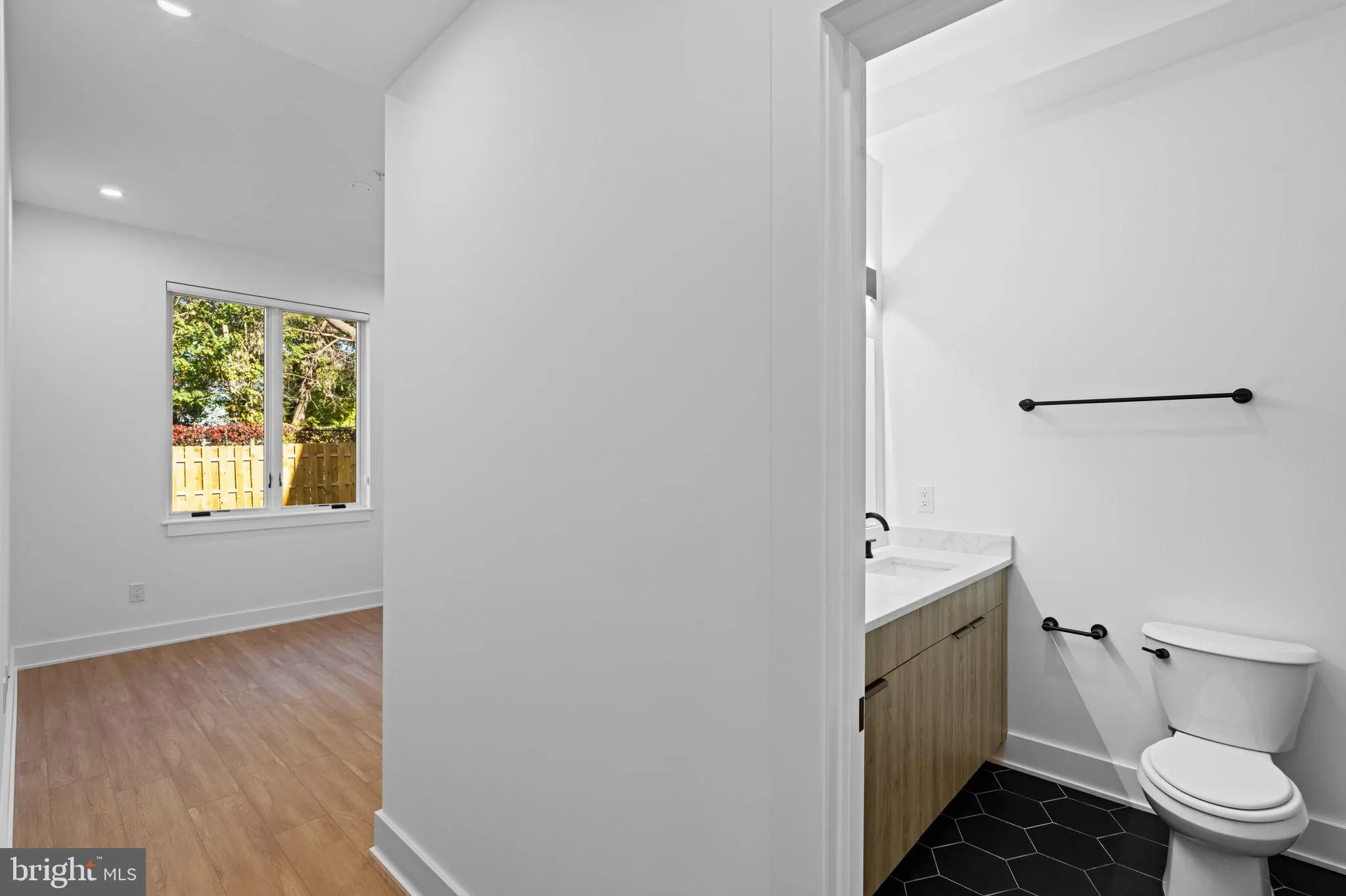 Philadelphia, Pennsylvania 19104, United States, 3 Bedrooms Bedrooms, ,3 BathroomsBathrooms,Residential,Active,104057