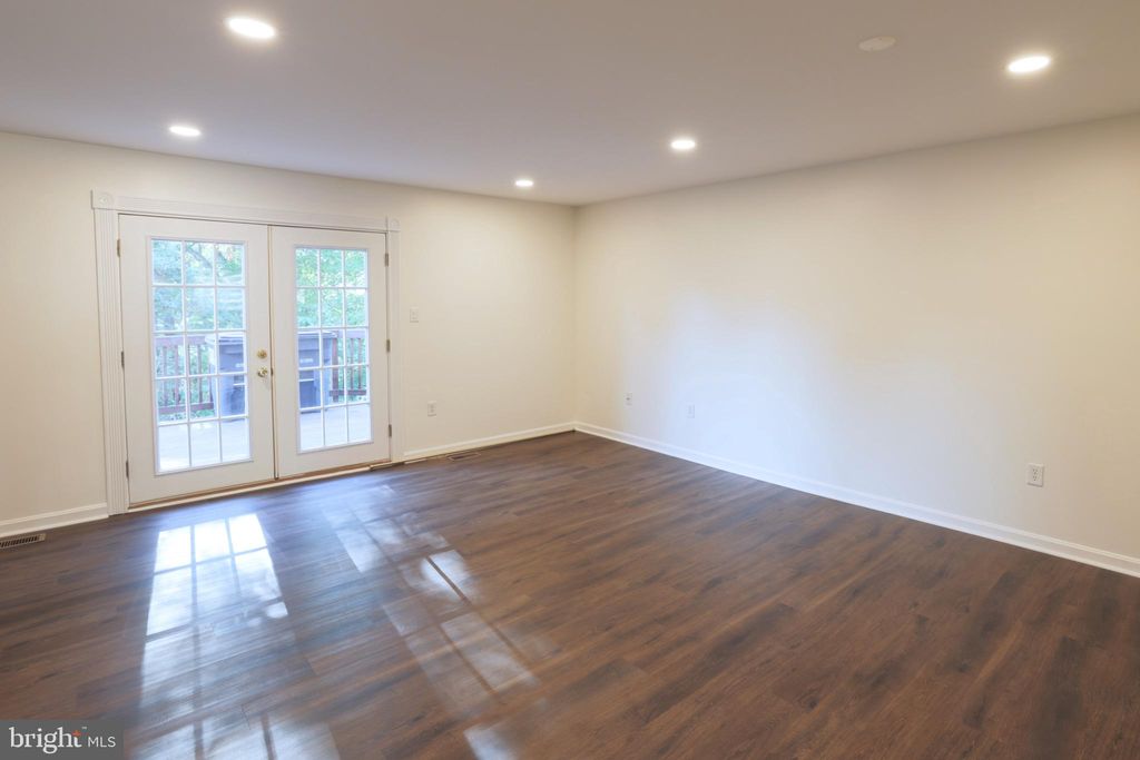 Photo of 14436 Whisperwood Court, DUMFRIES, VA 22025 (MLS # VAPW2105700)