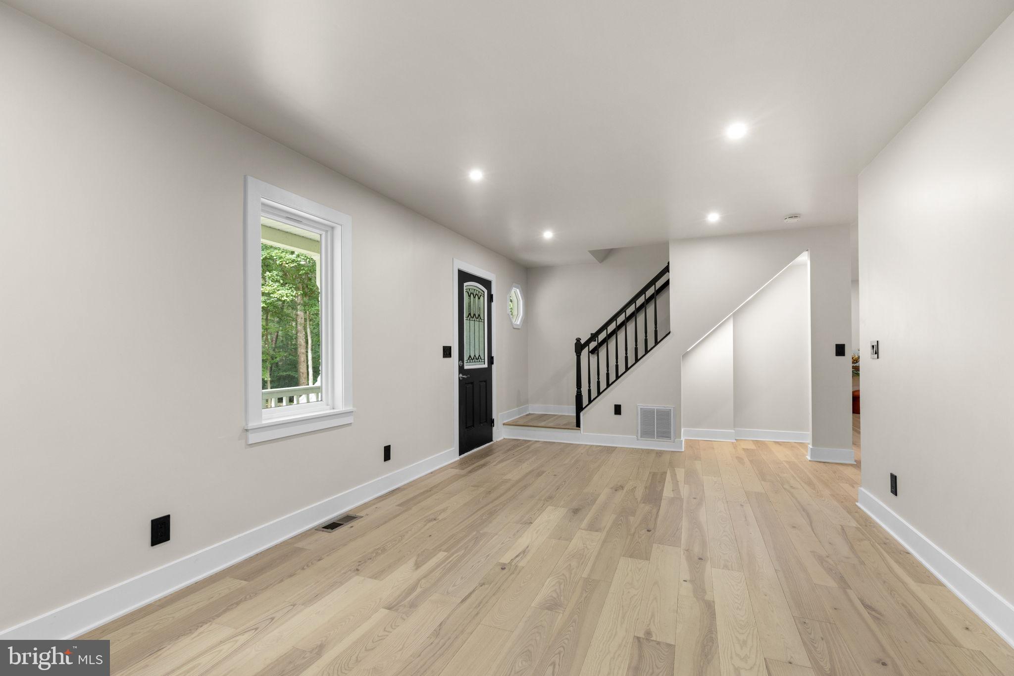 SUMMERWIND - Residential