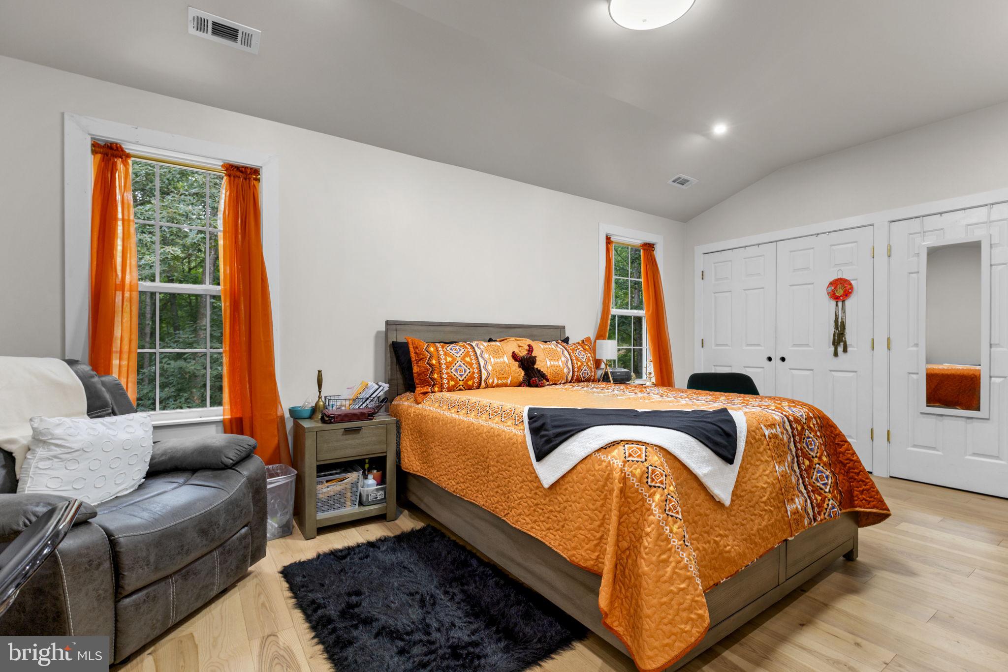 SUMMERWIND - Residential