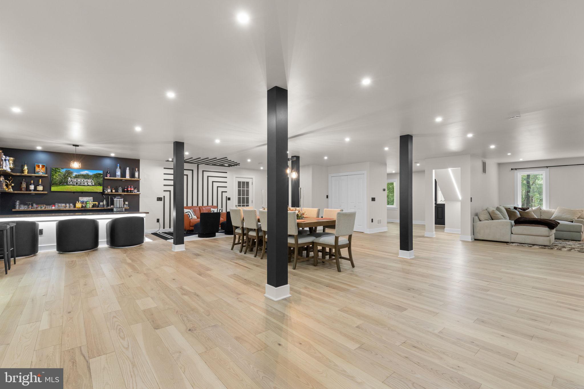 SUMMERWIND - Residential