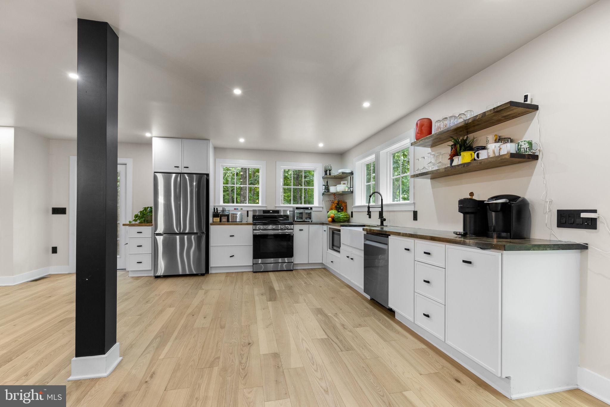 SUMMERWIND - Residential