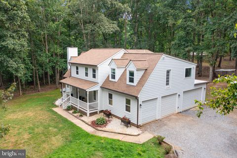7220 DOROTHY LANE SPOTSYLVANIA VA 22551