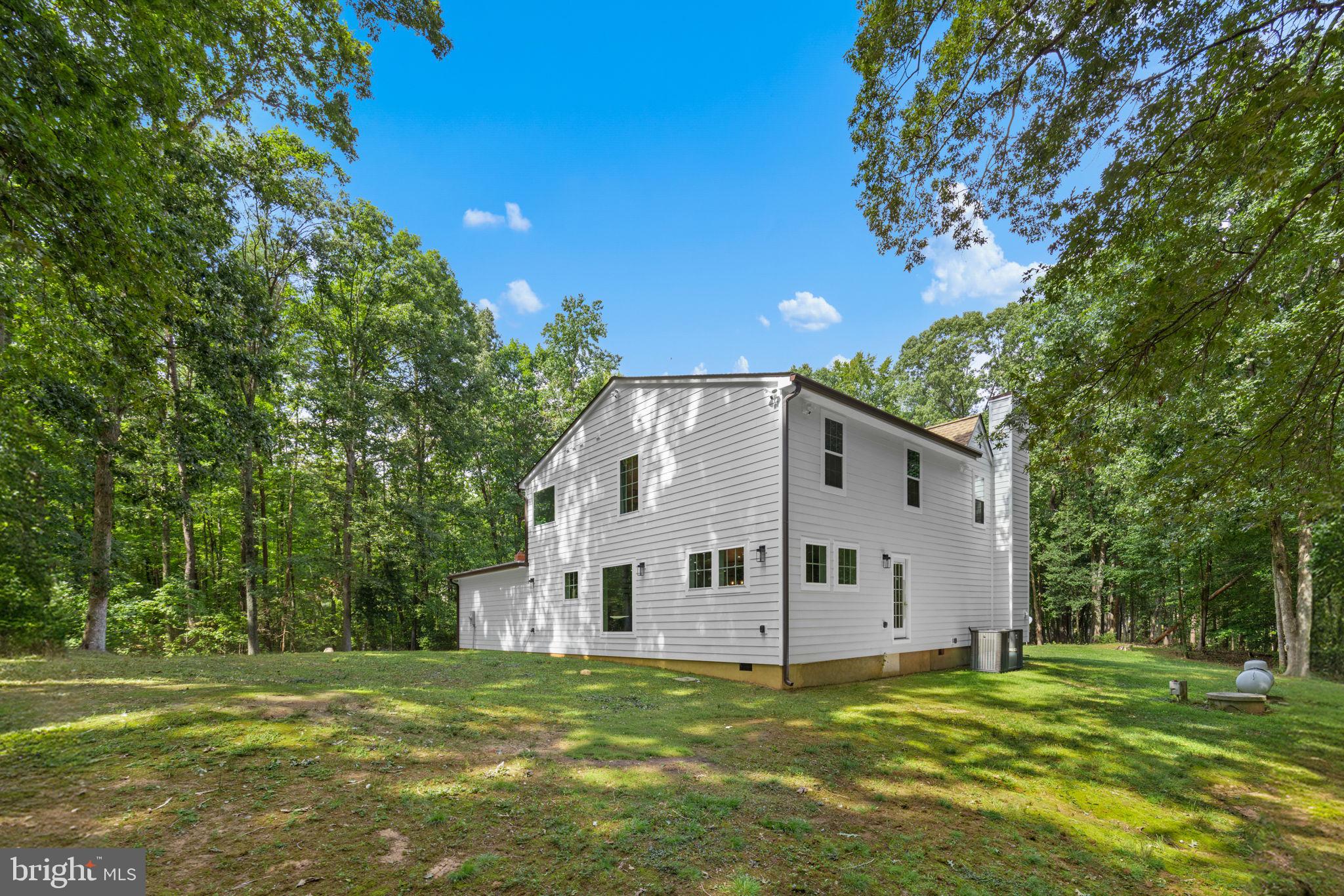 SUMMERWIND - Residential