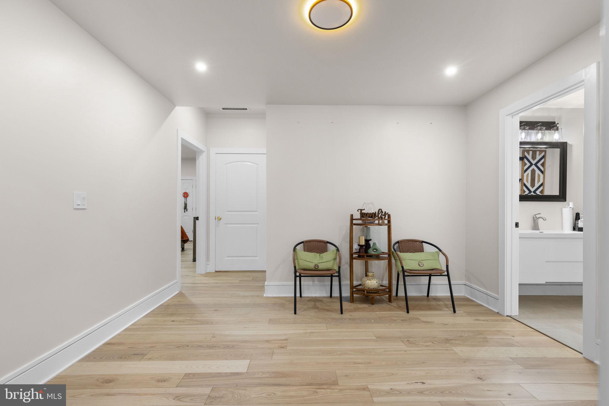 SUMMERWIND - Residential