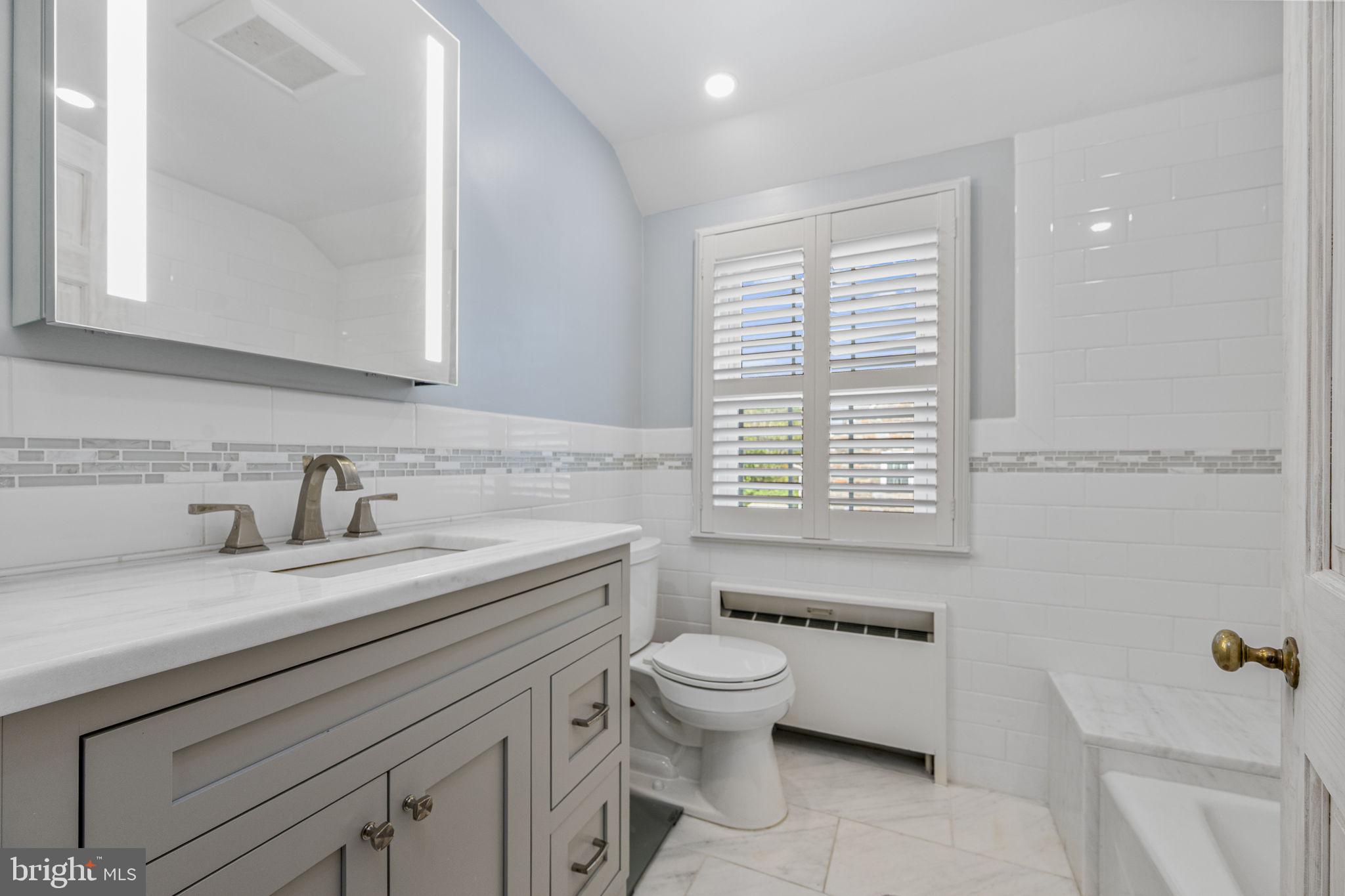 ARONIMINK - Residential