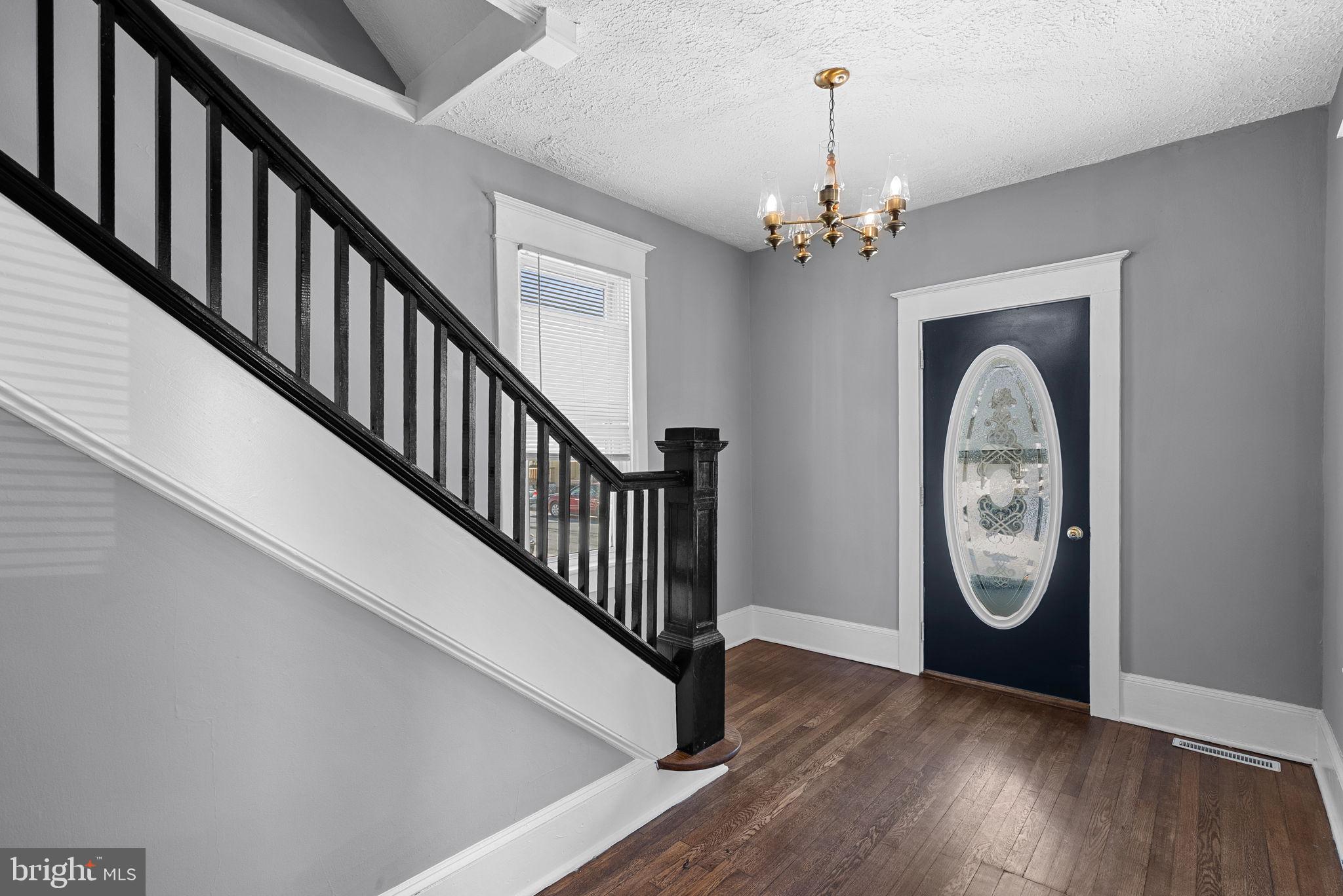 WINCHESTER CITY - Residential