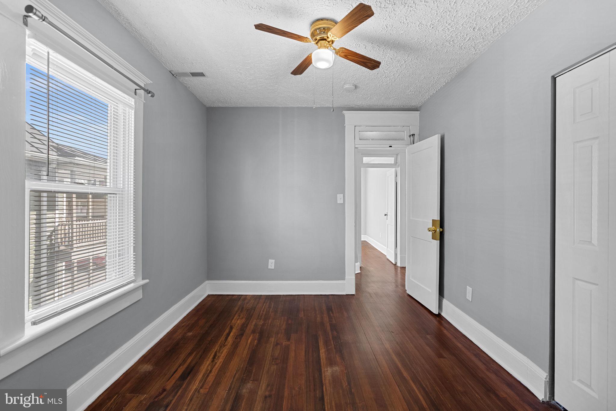 WINCHESTER CITY - Residential