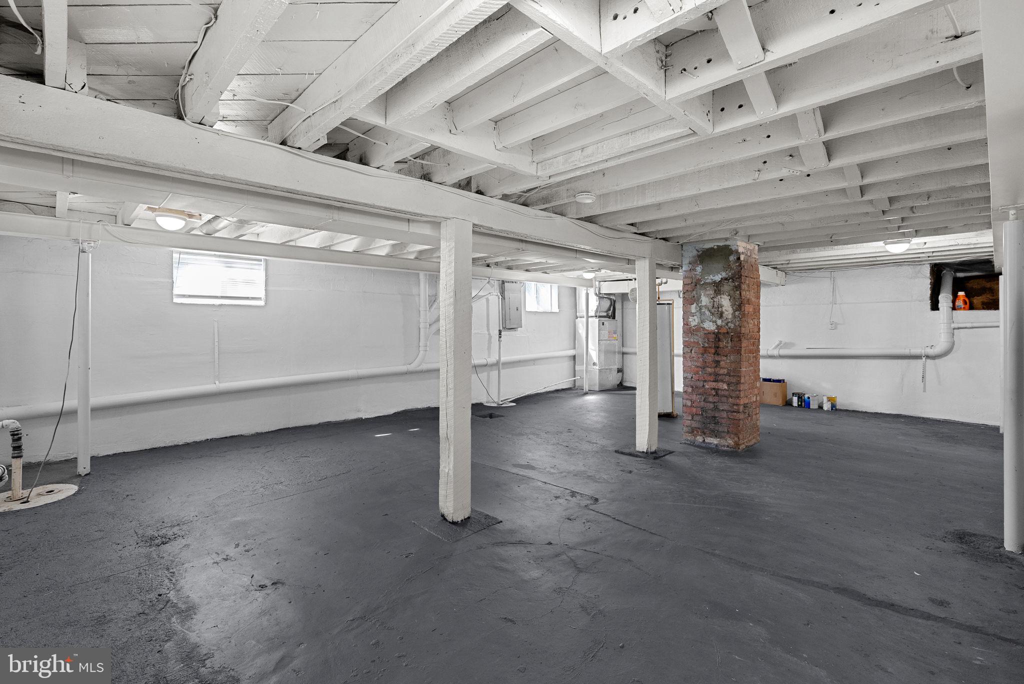 WINCHESTER CITY - Residential