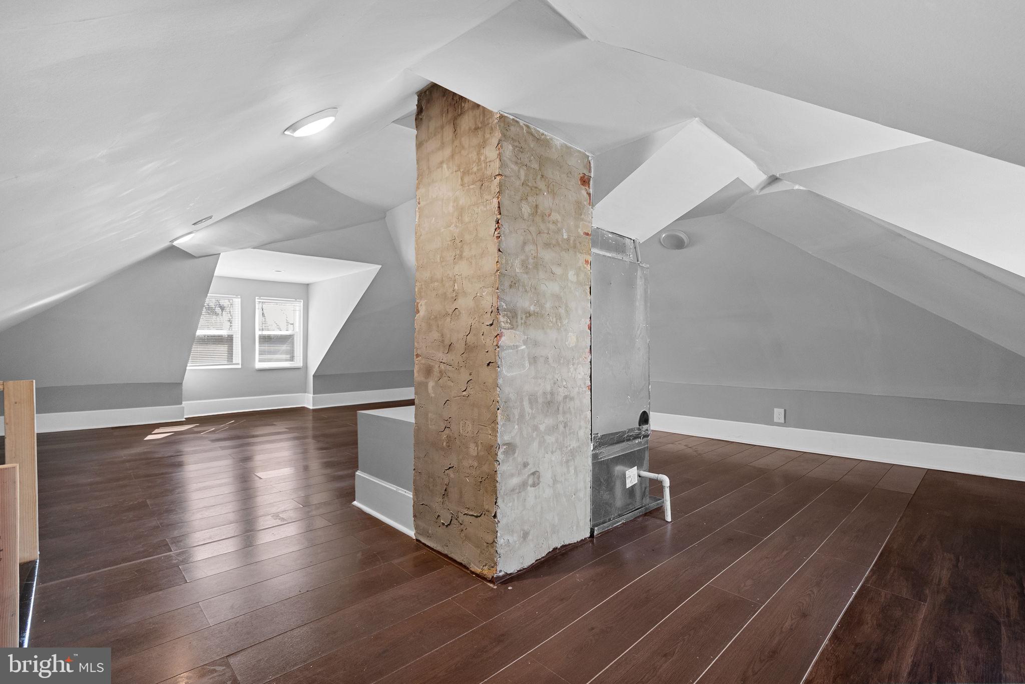 WINCHESTER CITY - Residential