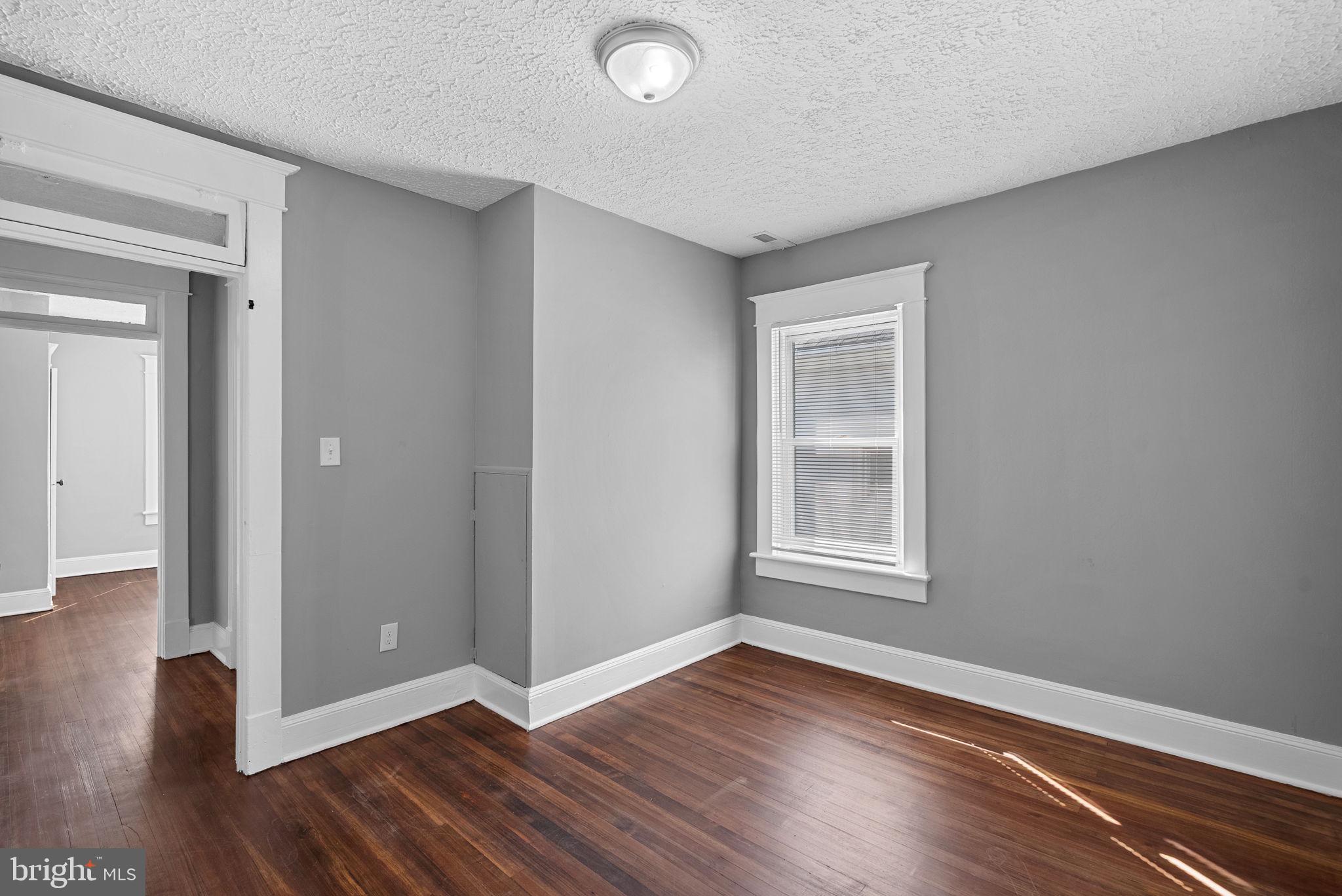 WINCHESTER CITY - Residential