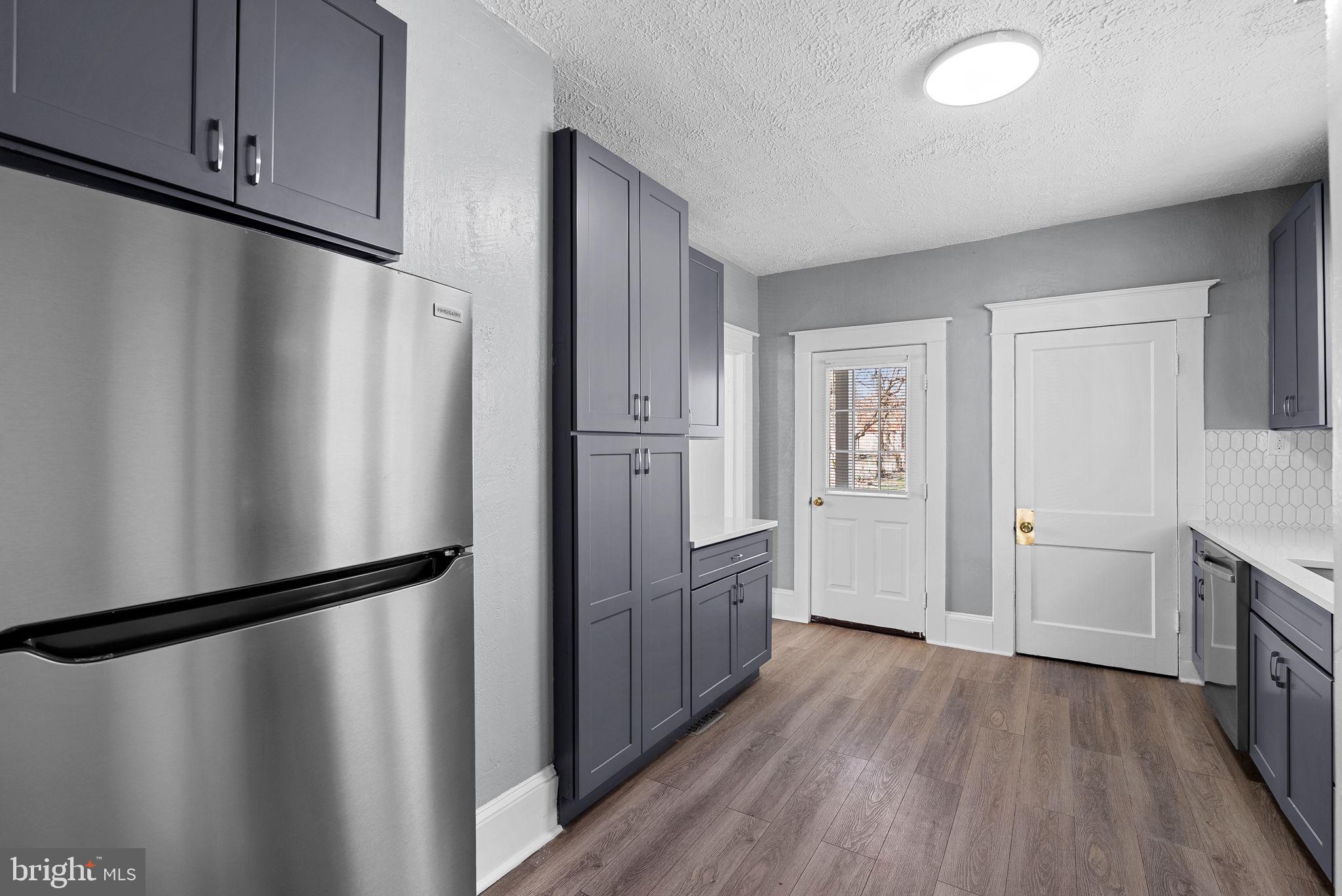 WINCHESTER CITY - Residential