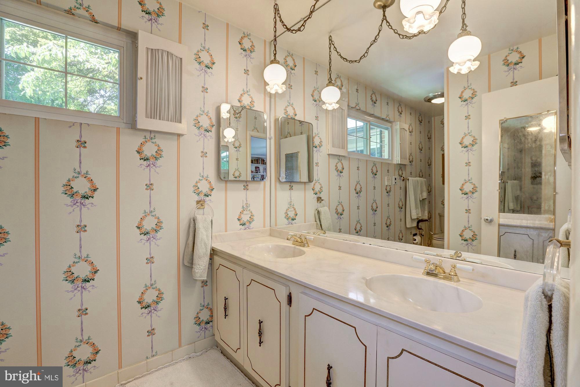 LONGWOOD - Residential