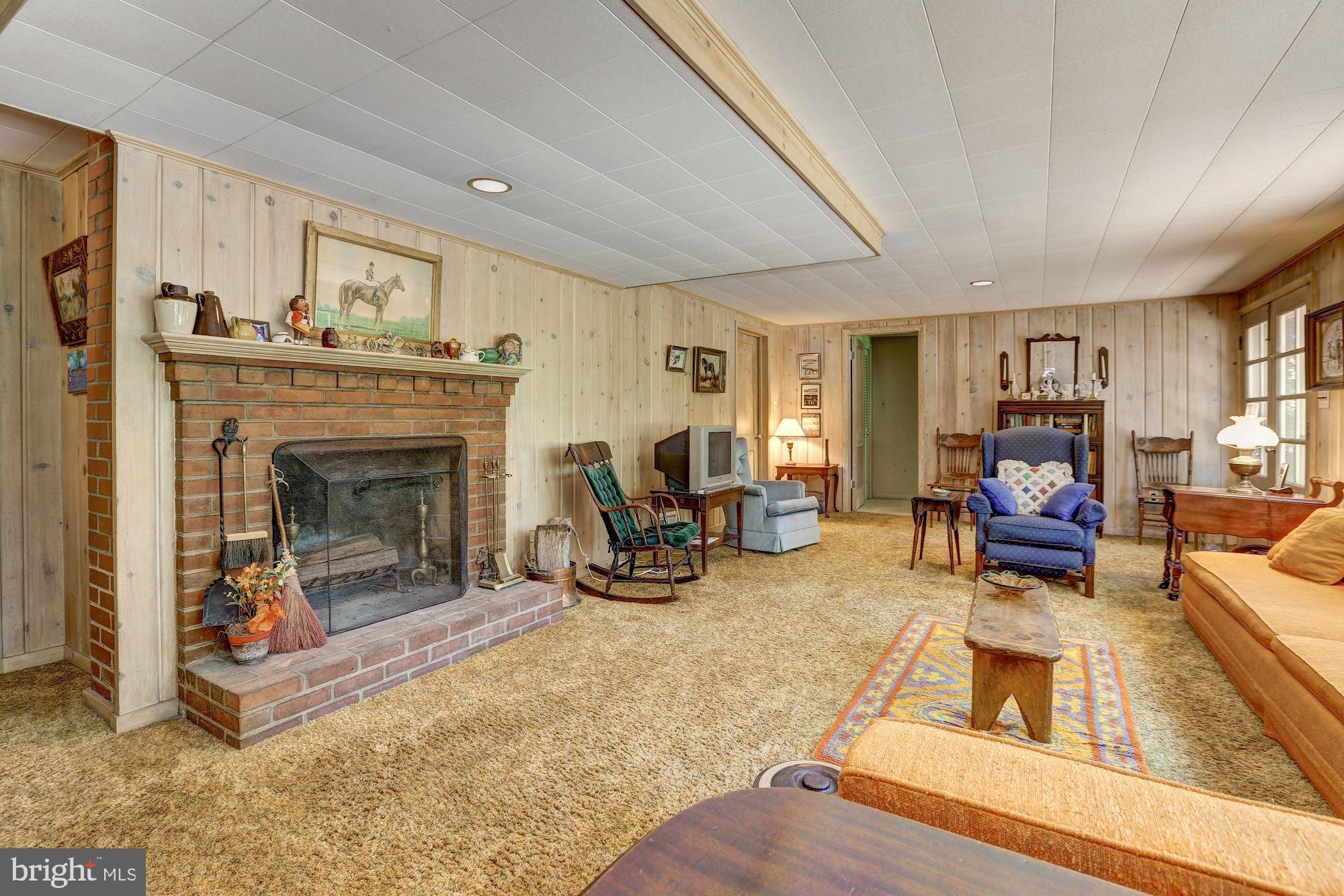 LONGWOOD - Residential