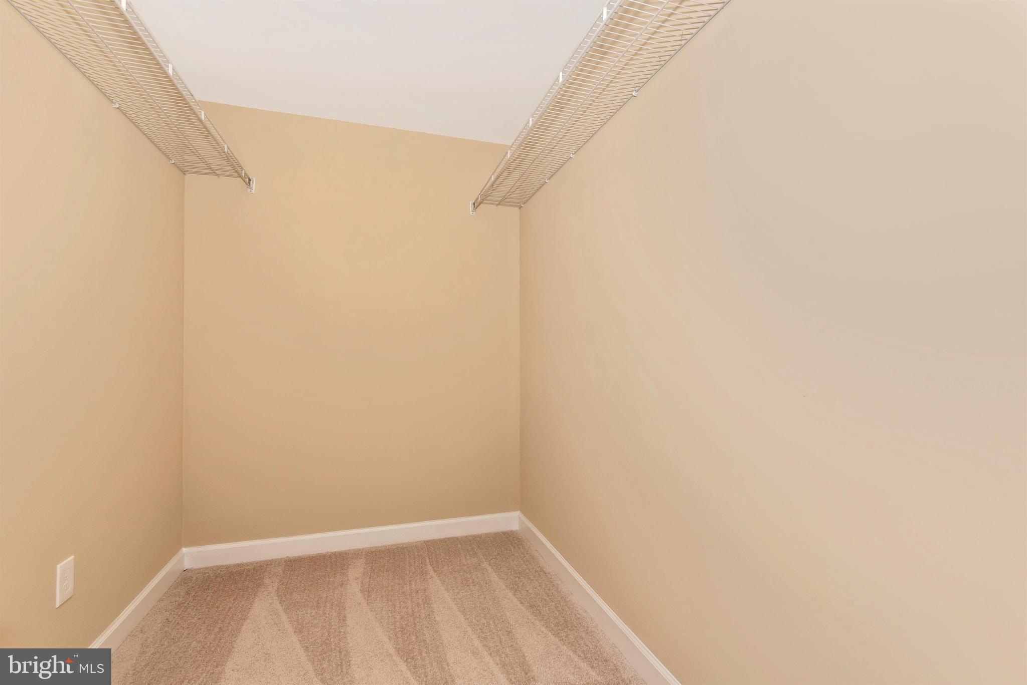 RED OAK HILLS - Residential