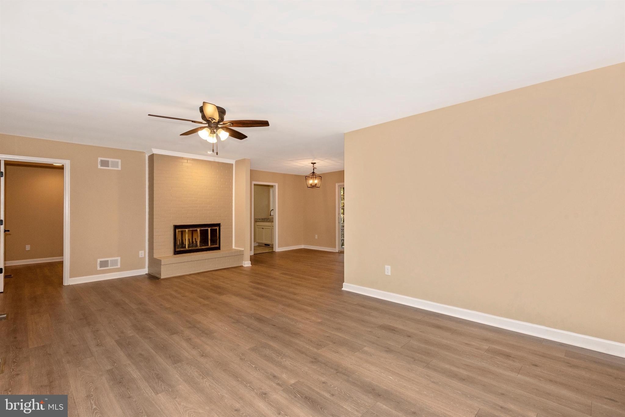 RED OAK HILLS - Residential