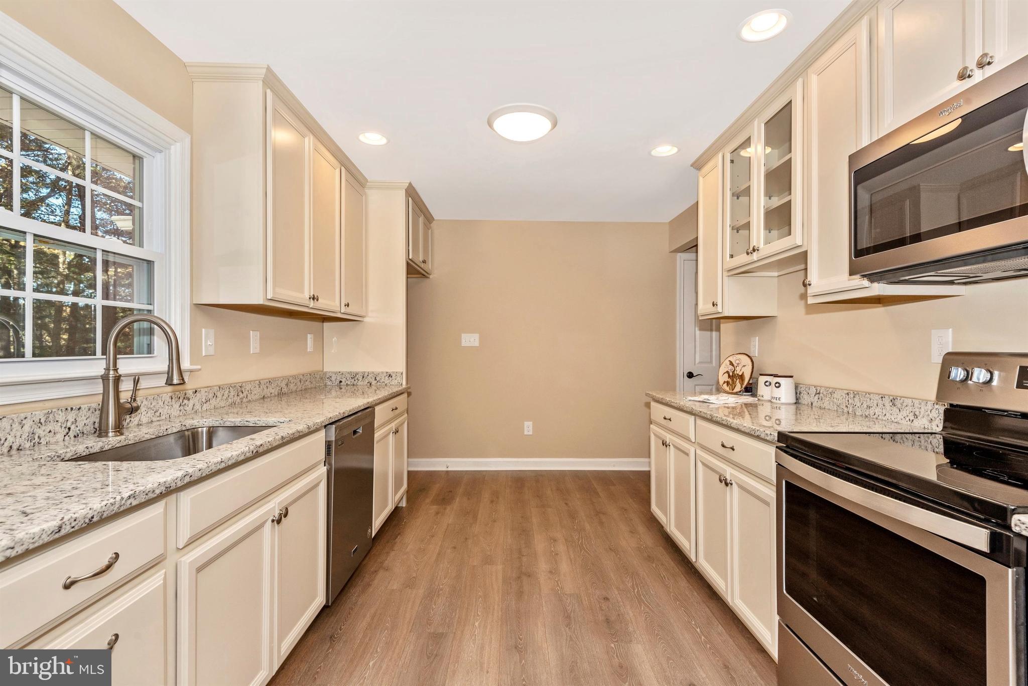 RED OAK HILLS - Residential