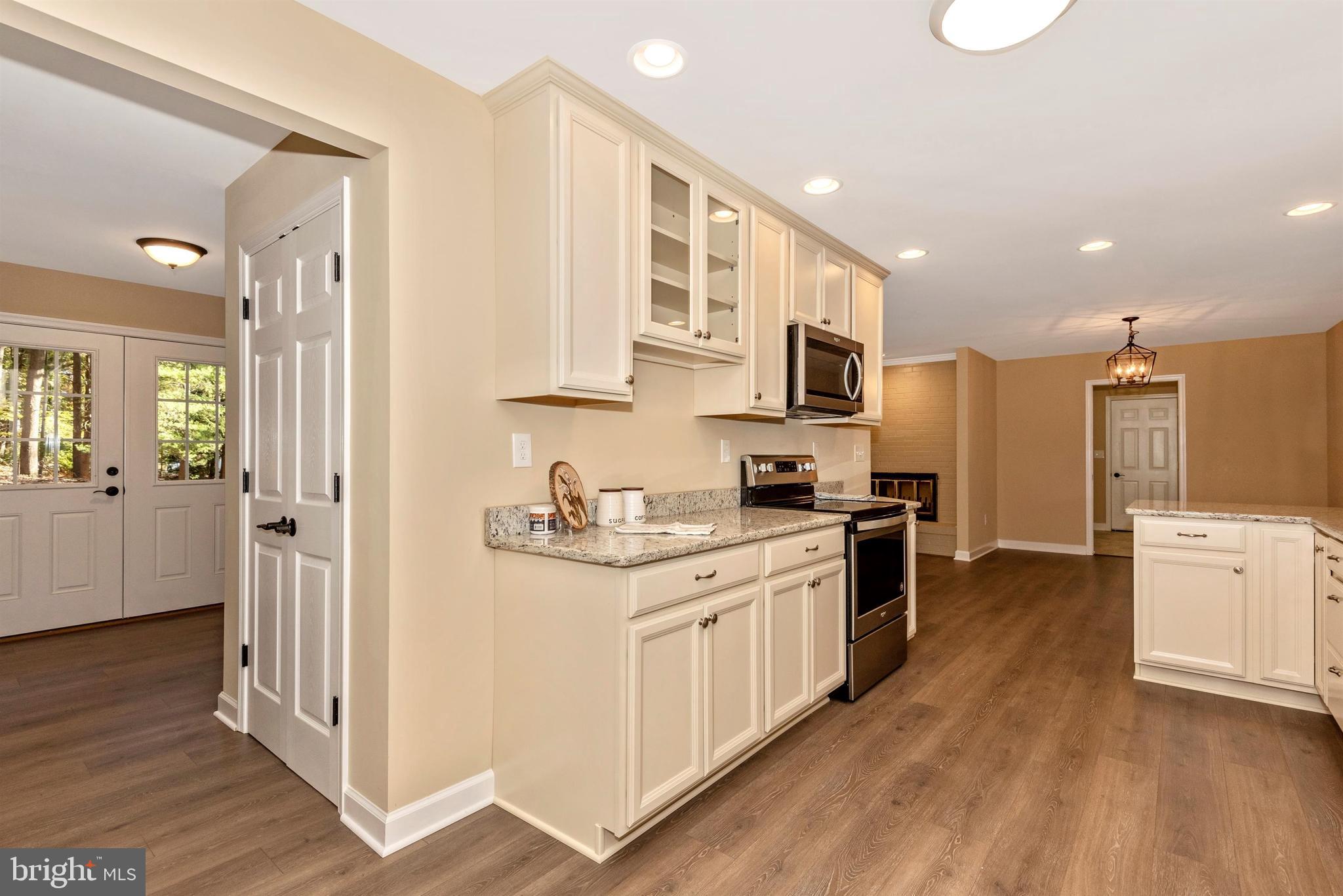 RED OAK HILLS - Residential